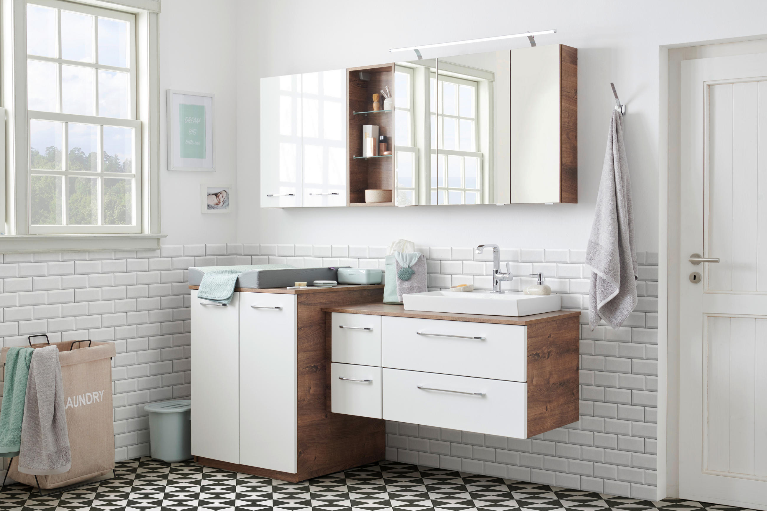 BADEZIMMER  in 180 cm  - Chromfarben/Weiß Hochglanz, Design, Glas/Keramik (180cm) - Sadena