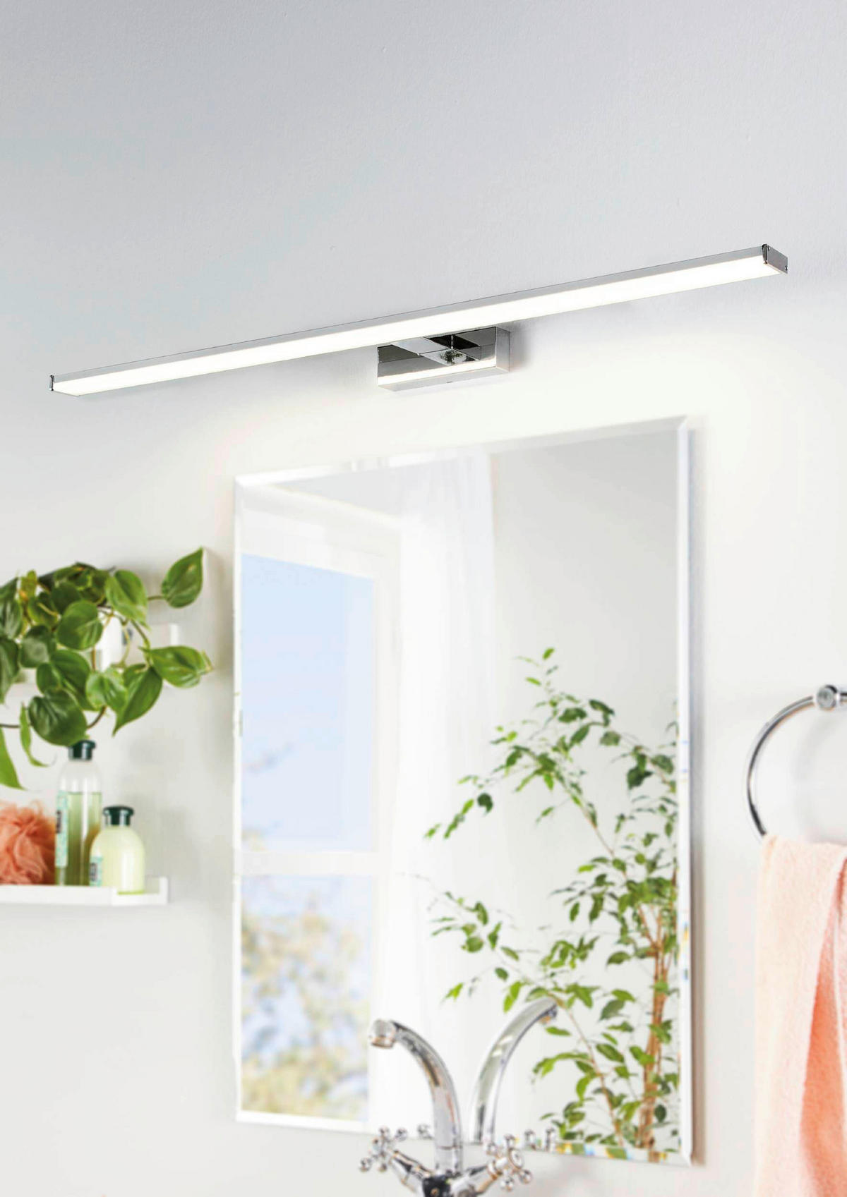 BADEZIMMER-WANDLEUCHTE - Chromfarben/Silberfarben, Basics, Kunststoff/Metall (120cm) - Celina