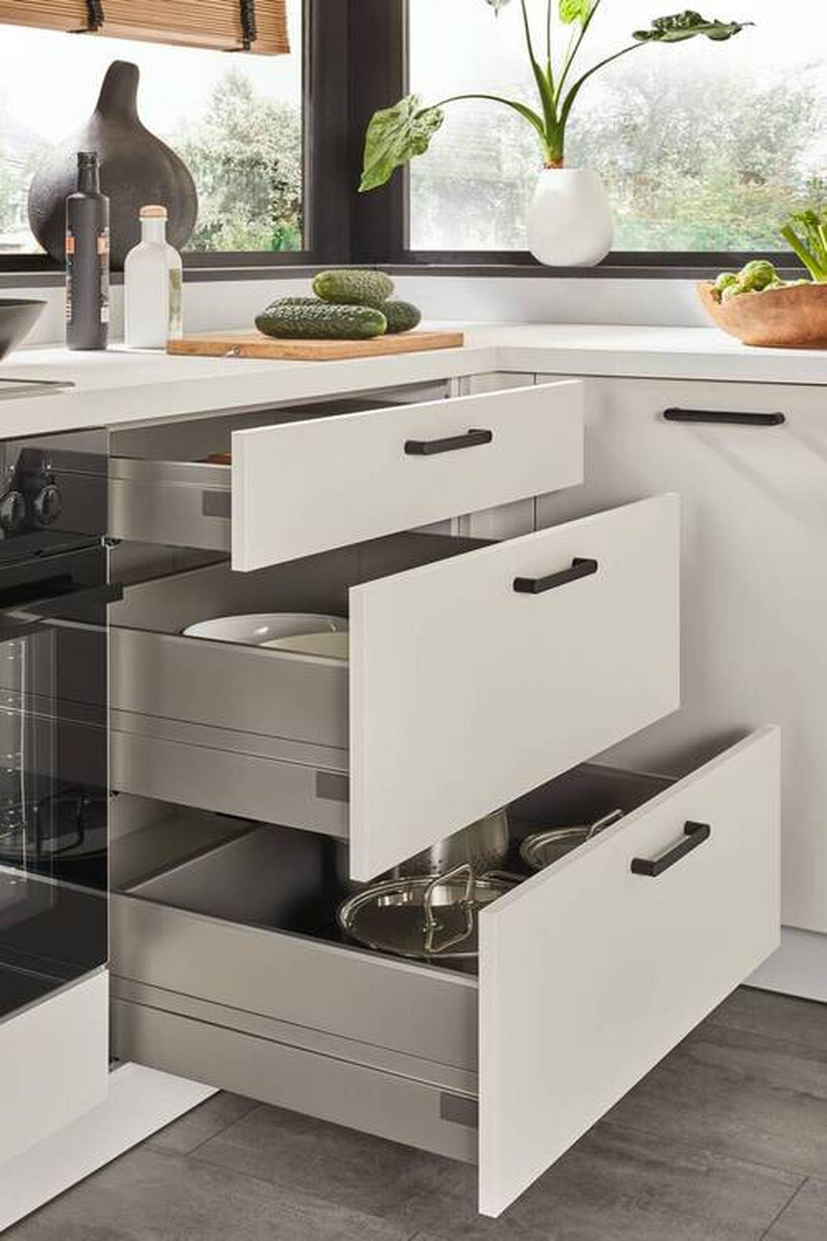 EINBAUKÜCHE   - Weiss, Design, Holzwerkstoff - Dieter Knoll