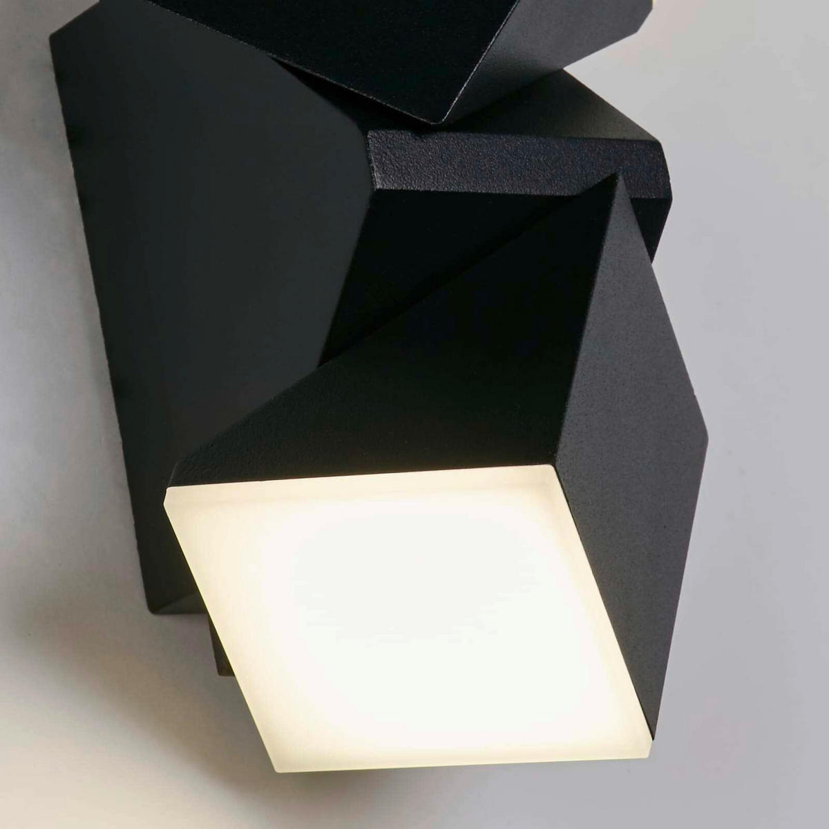 KÜLTÉRI LÁMPA - Basics (15/6,2cm)