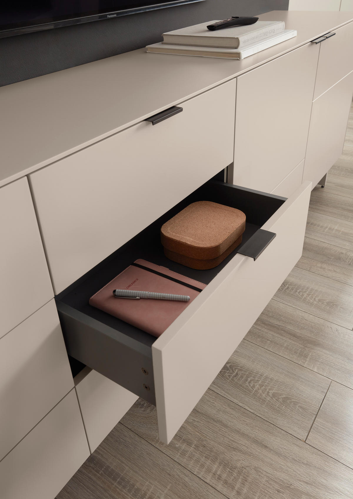 TV-ELEMENT Schwarz, Kaschmir  220/70/38 cm  - Kaschmir/Schwarz, MODERN, Holzwerkstoff/Metall (220/70/38cm) - Carryhome