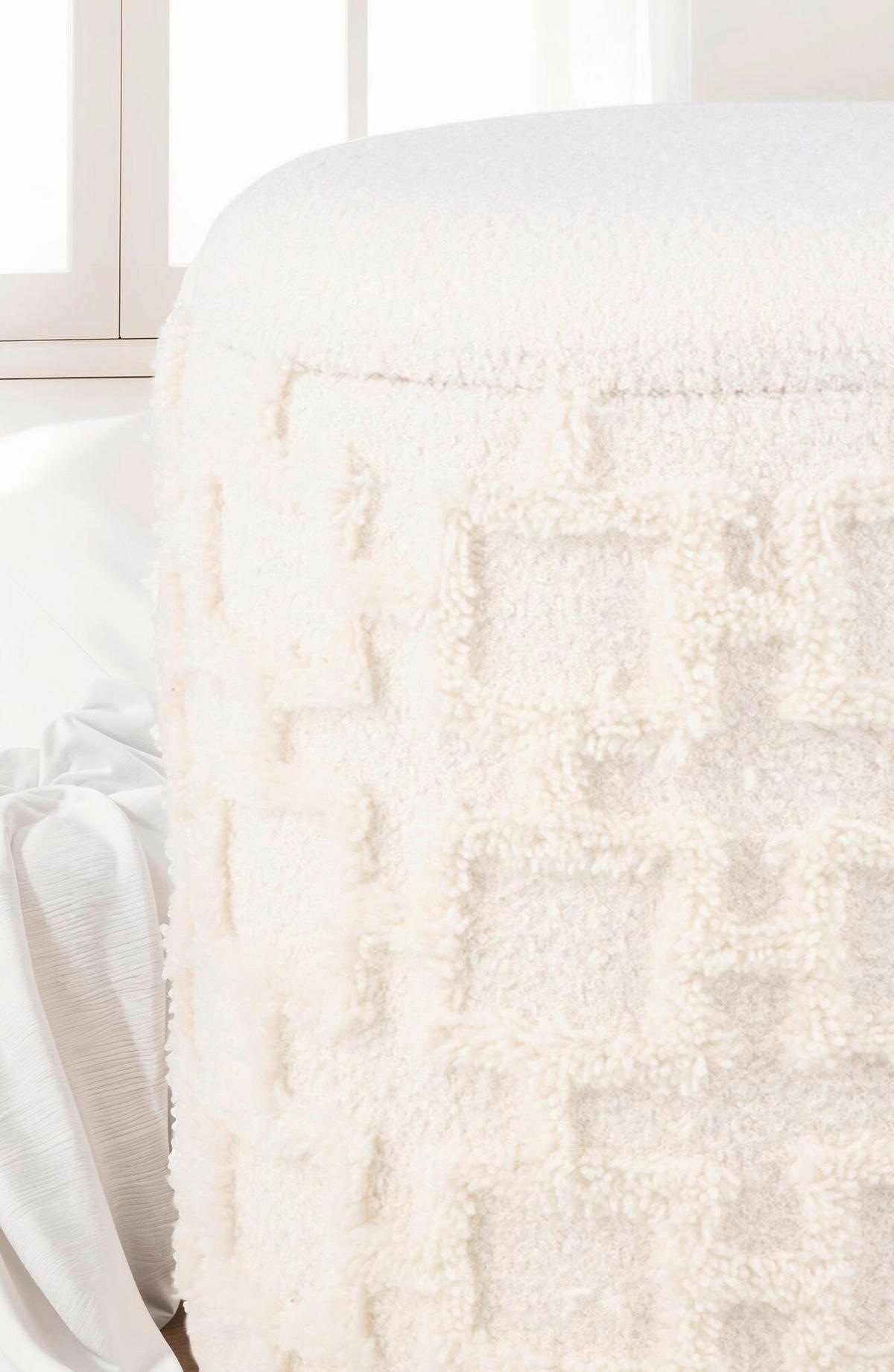 HOCKER Struktur Creme  - Creme, Basics, Textil (40/45cm) - Livetastic
