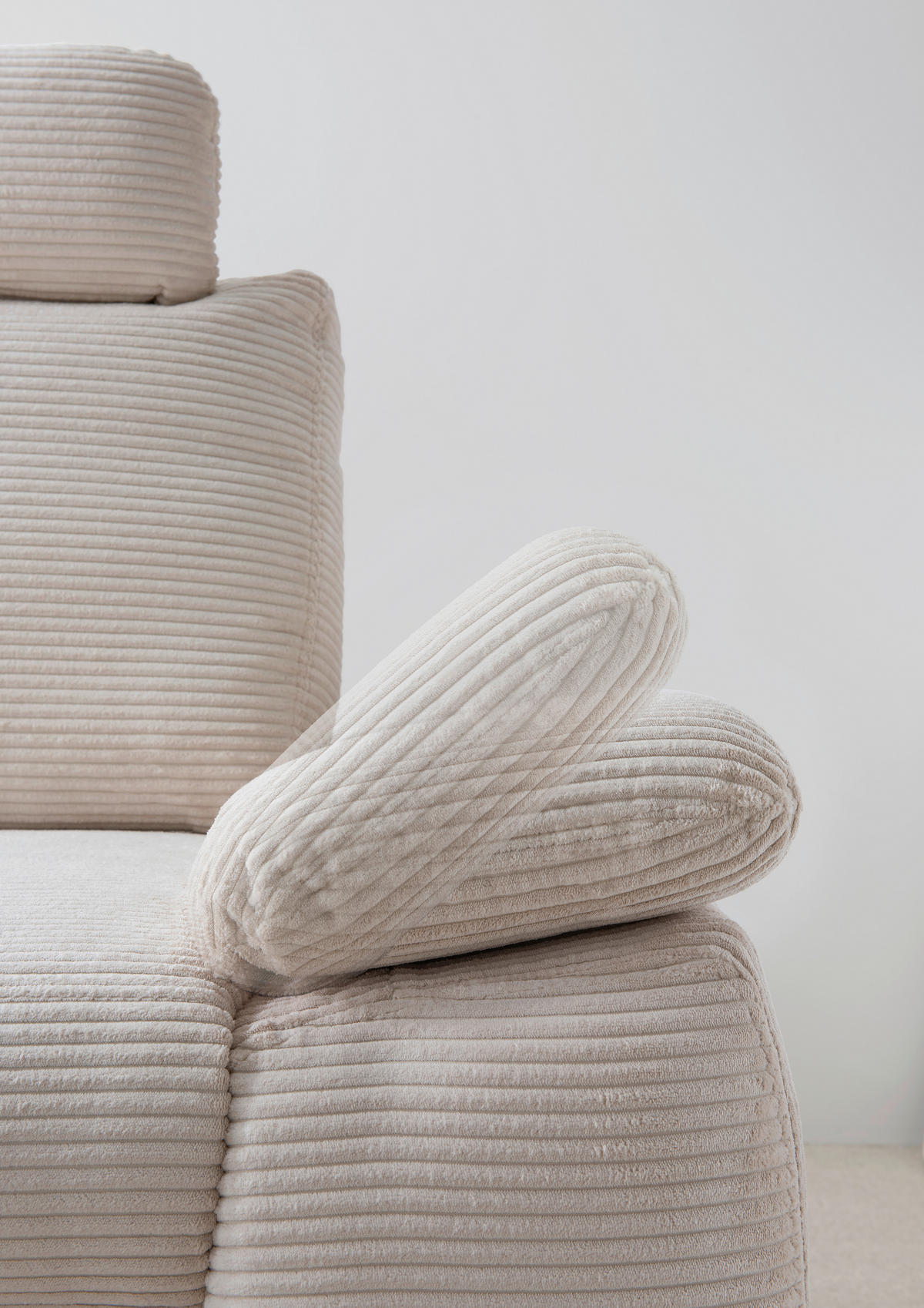 ECKSCHLAFSOFA in Cord Beige  - Wildeiche/Beige, Modern, Holz/Textil (206/261cm) - Livetastic