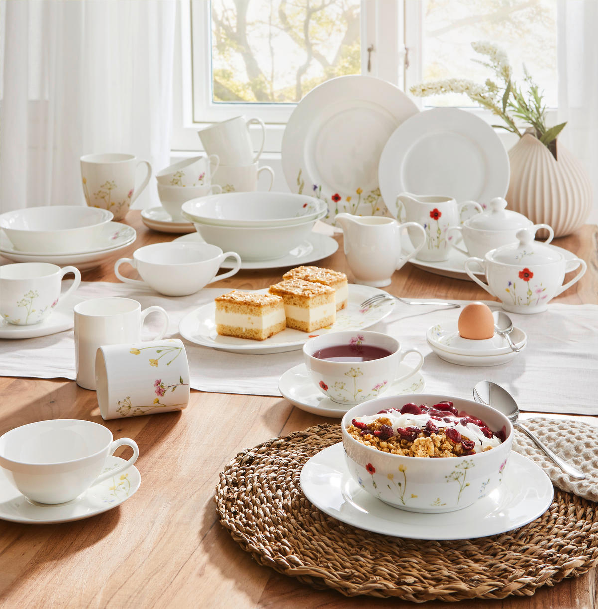 KALÍŠEK NA VEJCE kostní porcelán (bone china) keramika 12,5 cm - bílá, Basics, keramika (12,5cm) - Novel