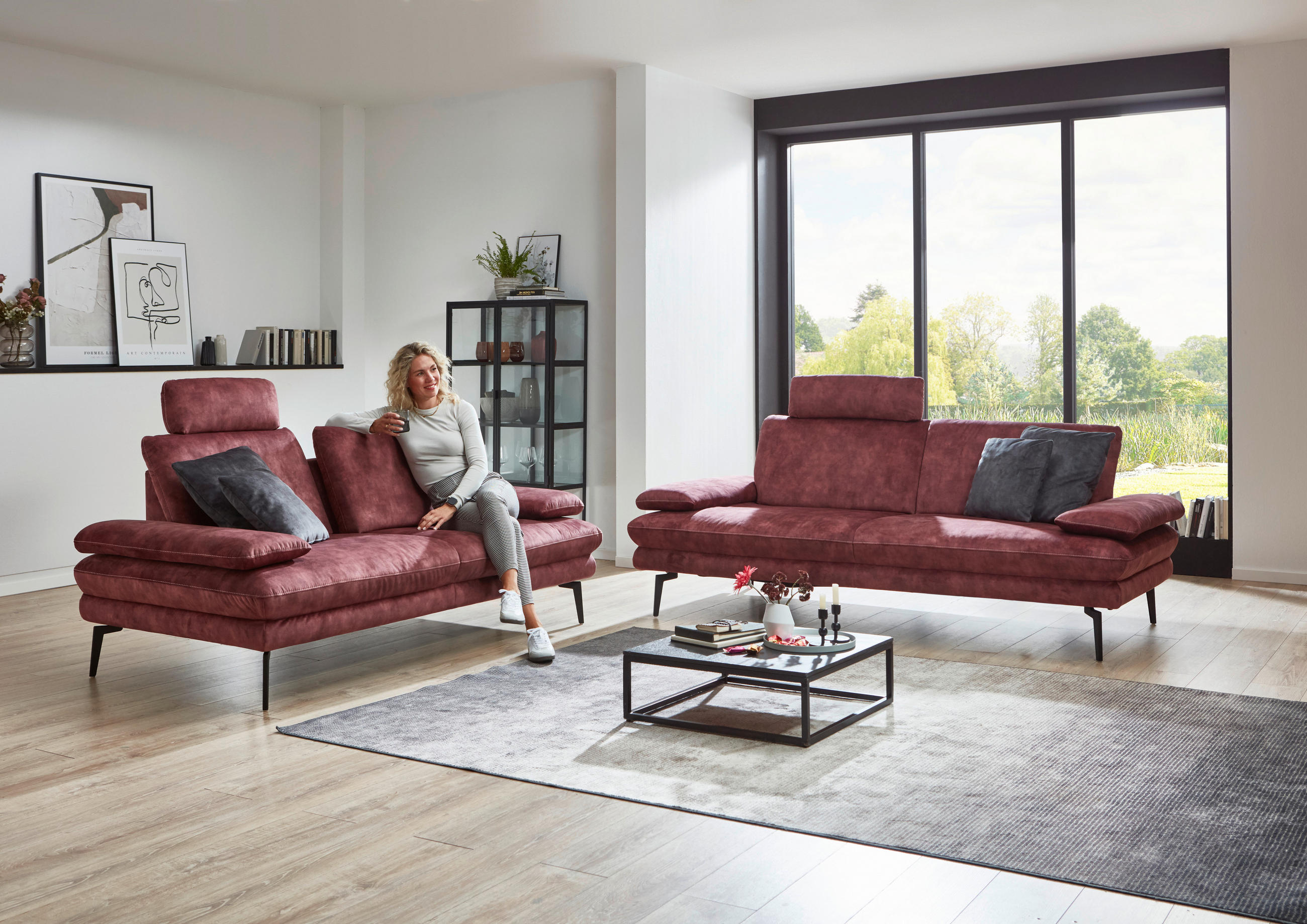 2,5-SITZER in Velours Dunkelrot  - Beige/Schwarz, Design, Textil/Metall (196/89/104cm) - Dieter Knoll