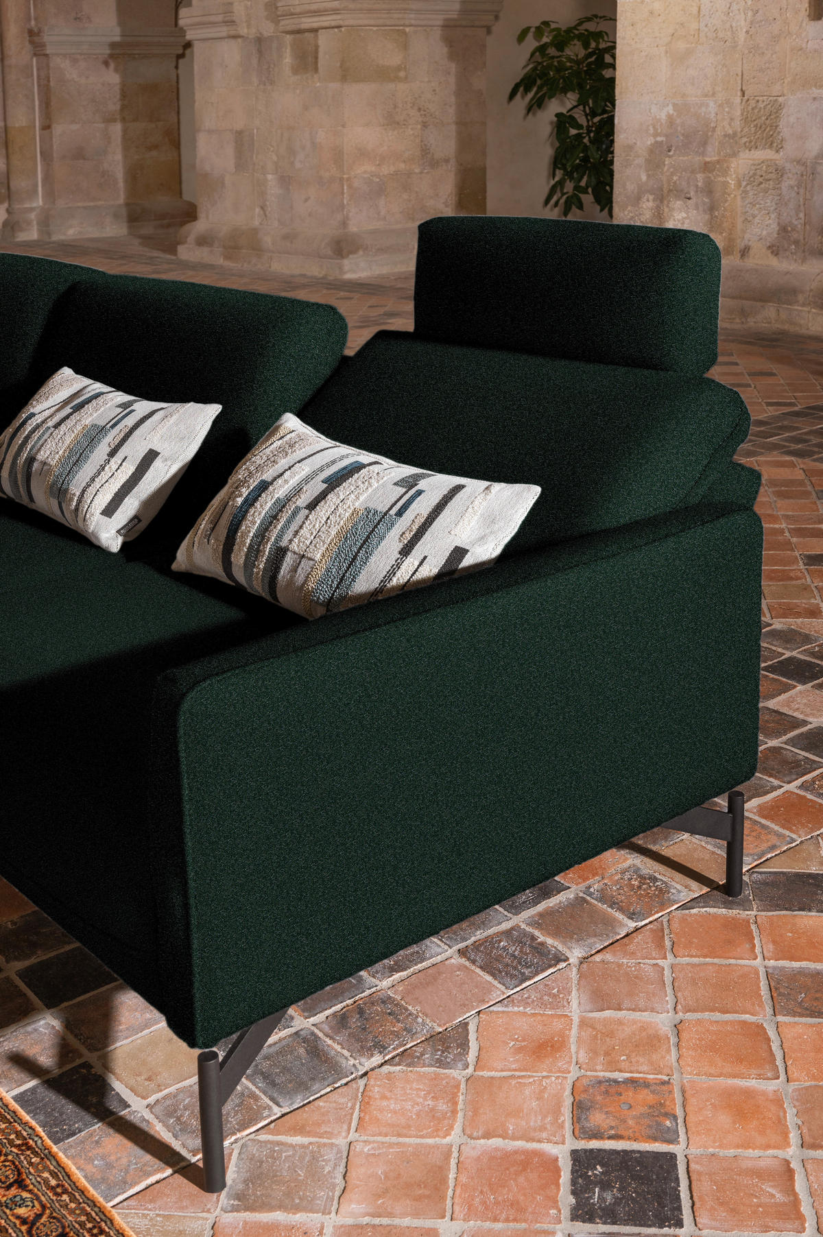 ECKSOFA in Struktur, Flachgewebe Dunkelgrün  - Dunkelgrün/Anthrazit, Design, Textil/Metall (230/254cm) - Johann Jakob