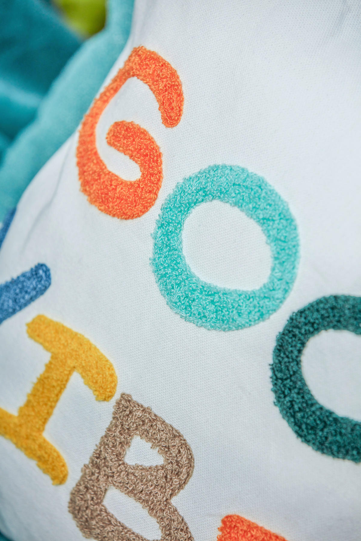 PRYDNADSKUDDE    - vit/multicolor, Basics, textil (45/45/8cm)