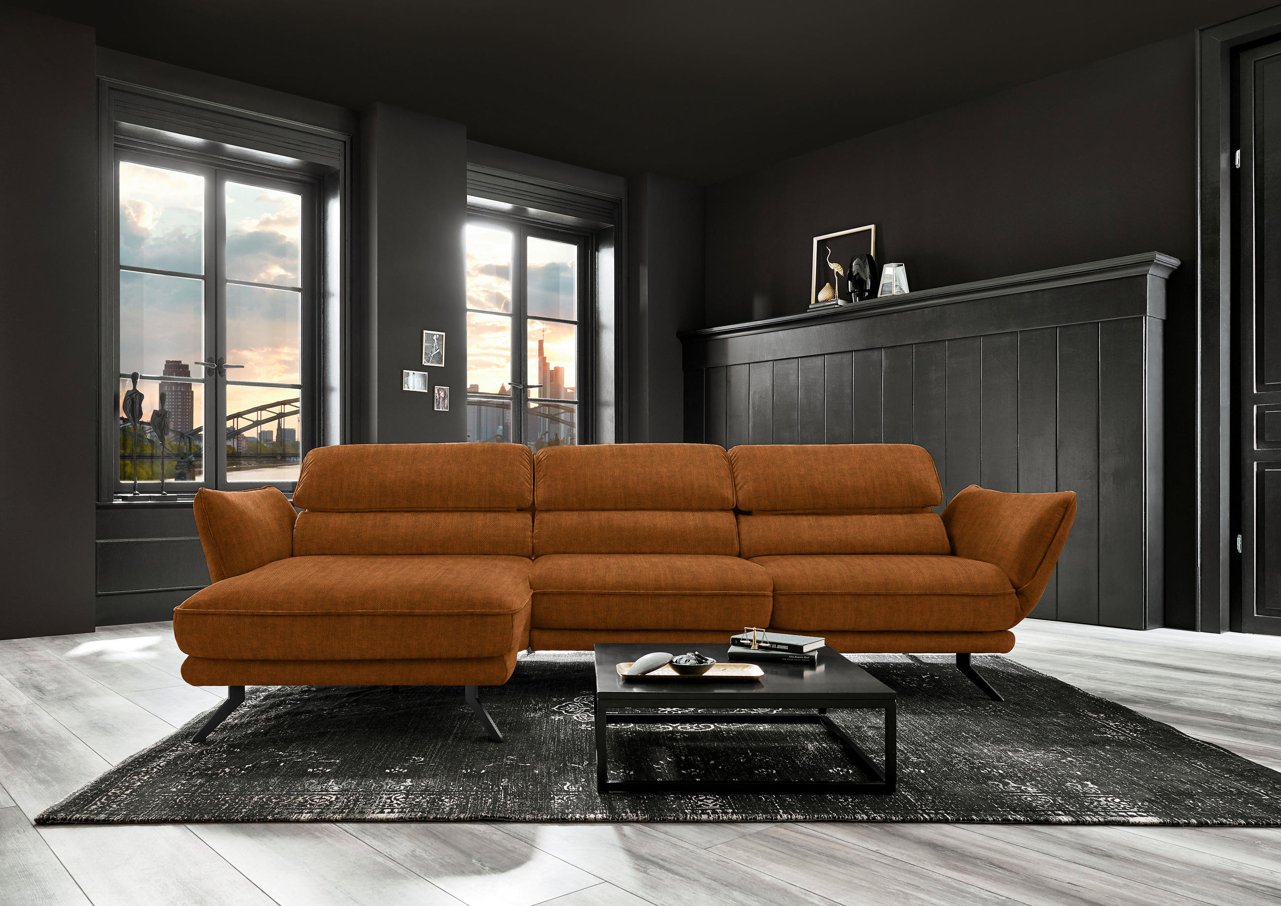 ECKSOFA in Velours Cognac  - Cognac/Schwarz, Design, Textil/Metall (153/283cm) - Valdera