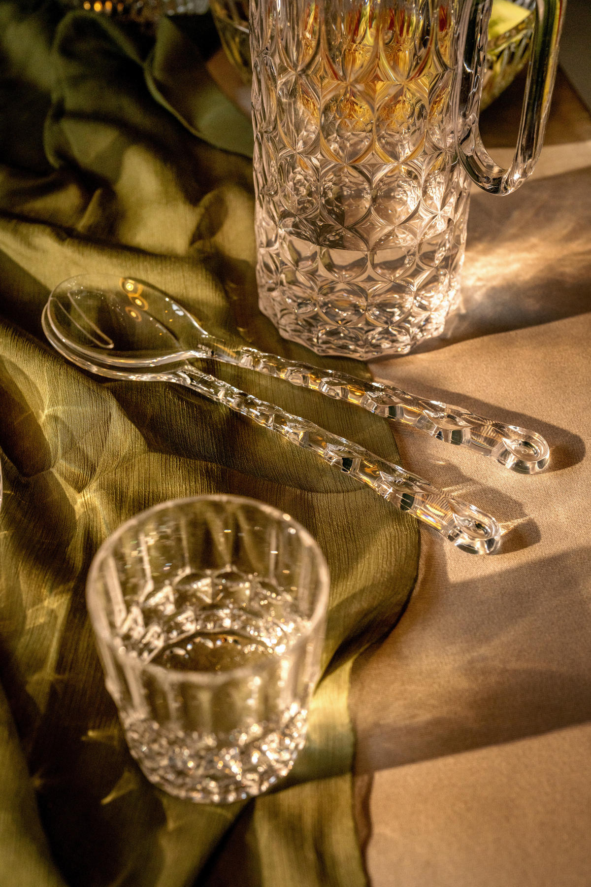 KRUG    - Transparent, Basics, Kunststoff (1750ml) - GUZZINI