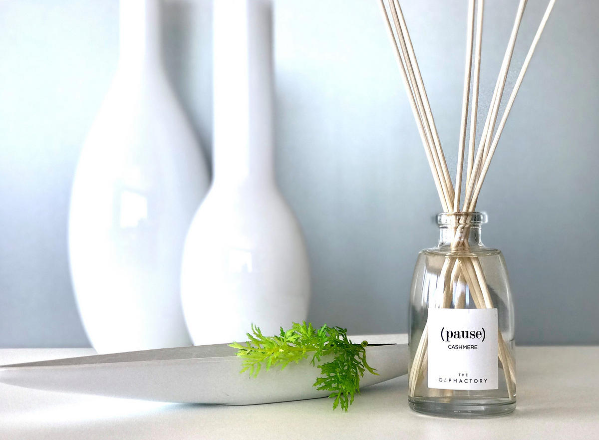 Difuzor  100 ml  - višebojno, Basics, staklo/karton (100ml) - The Olphactory