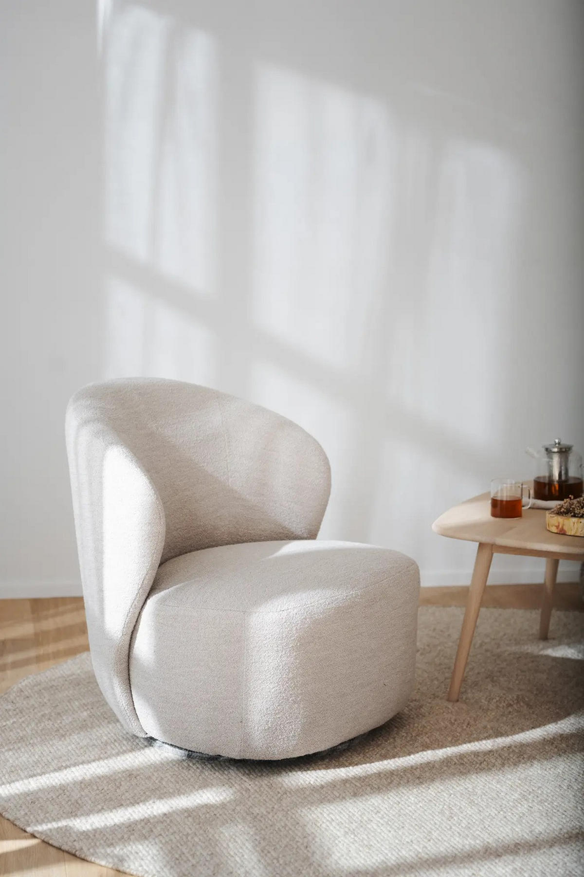 FÅTÖLJ i trä, metall, textil svart, beige  - beige/svart, Klassisk, metall/trä (76/82/82cm) - Rowico