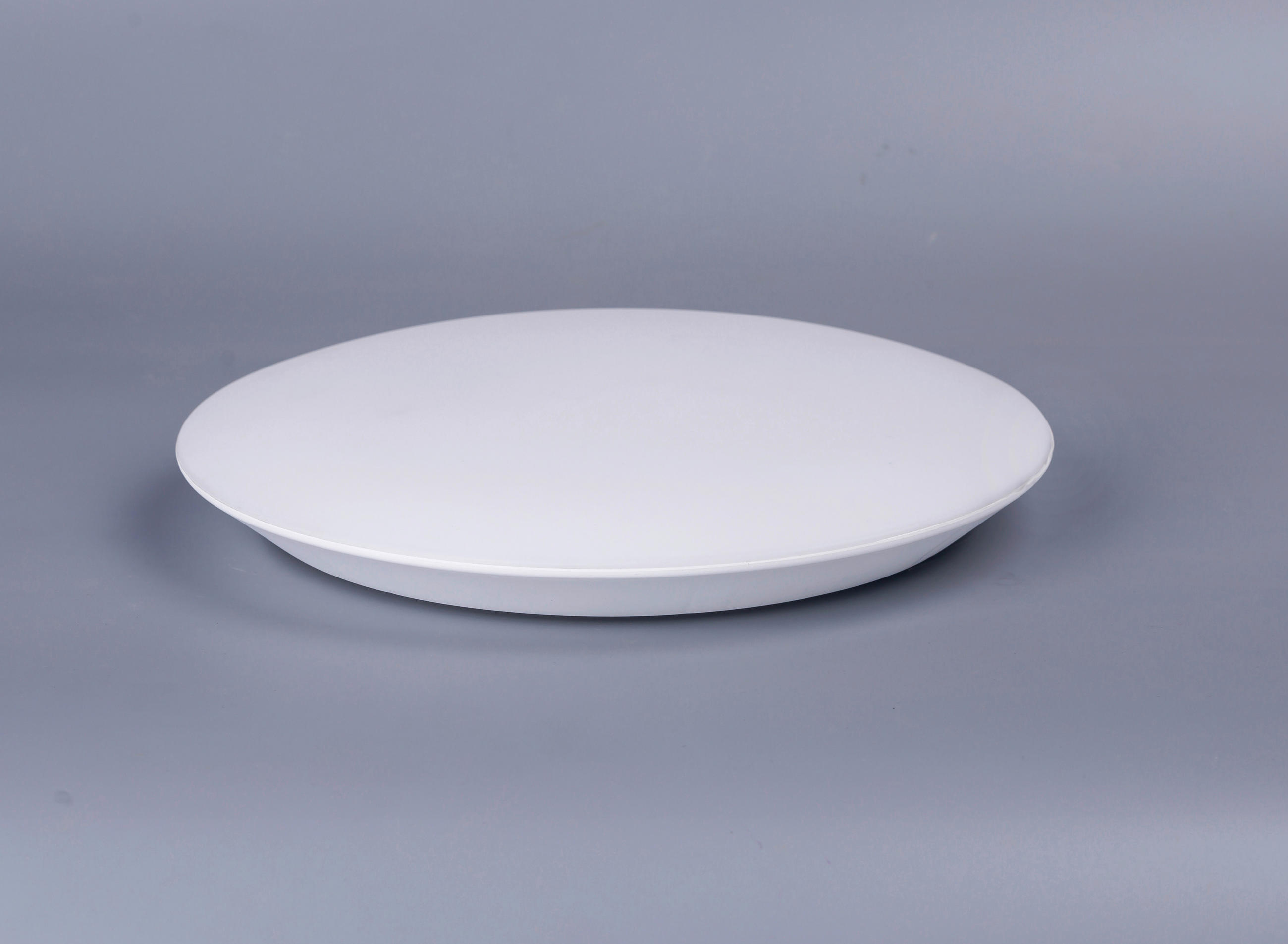 SPOLJNA PLAFONJERA DENVER  - bela, Osnovno, plastika (28/4,7/28cm)