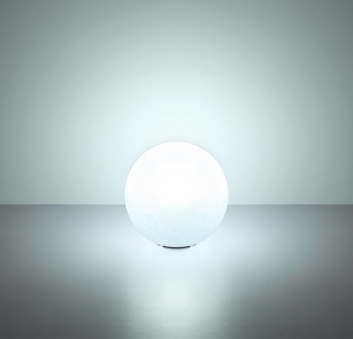 TISCHLEUCHTE 25/24,5 cm   - Weiß, Design, Glas/Metall (25/24,5cm) - Globo