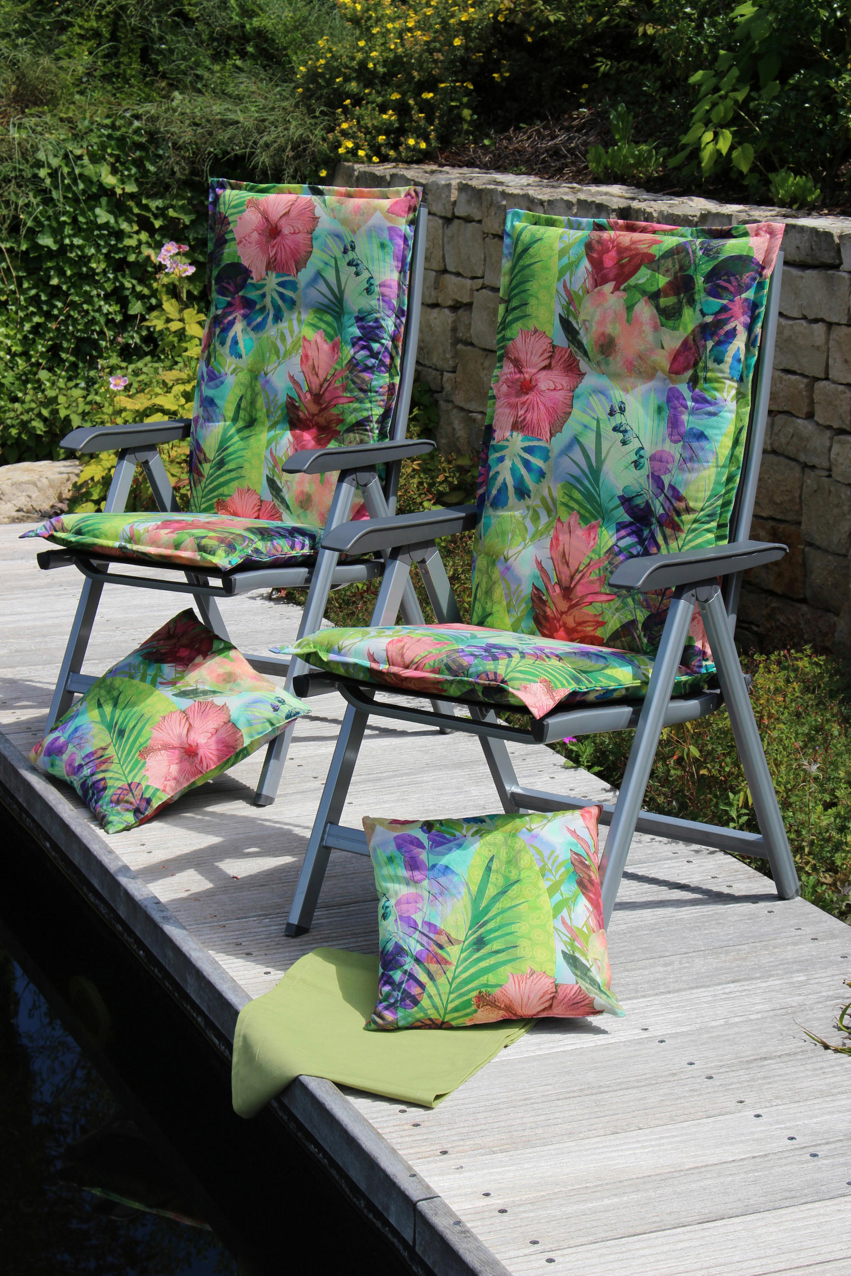 SESSELAUFLAGE Blume  - Blau/Lila, Design, Textil (50/7/120cm)