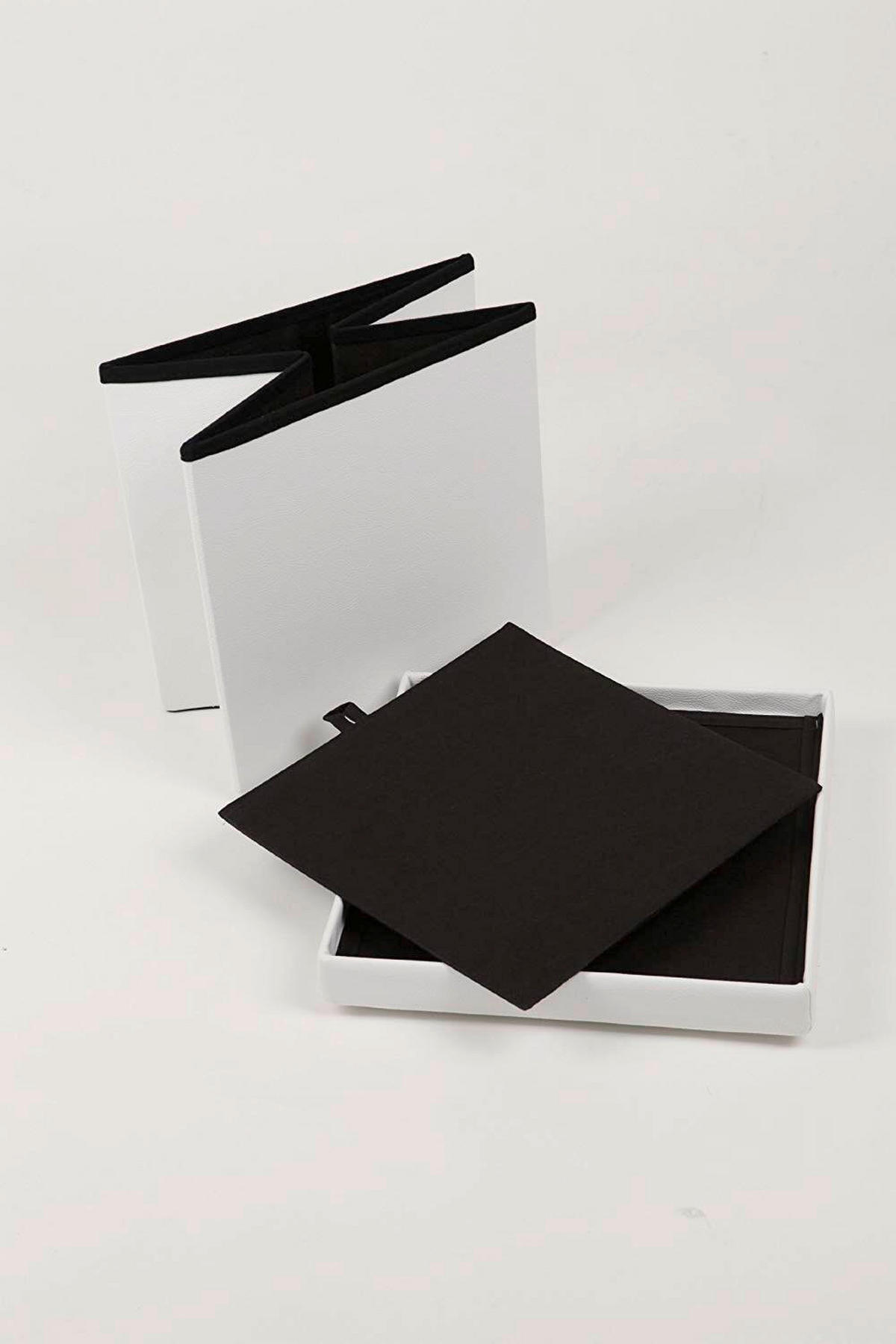 SITZWÜRFEL Weiß  - Weiß, Basics, Kunststoff (38/38/38cm) - Echtwerk