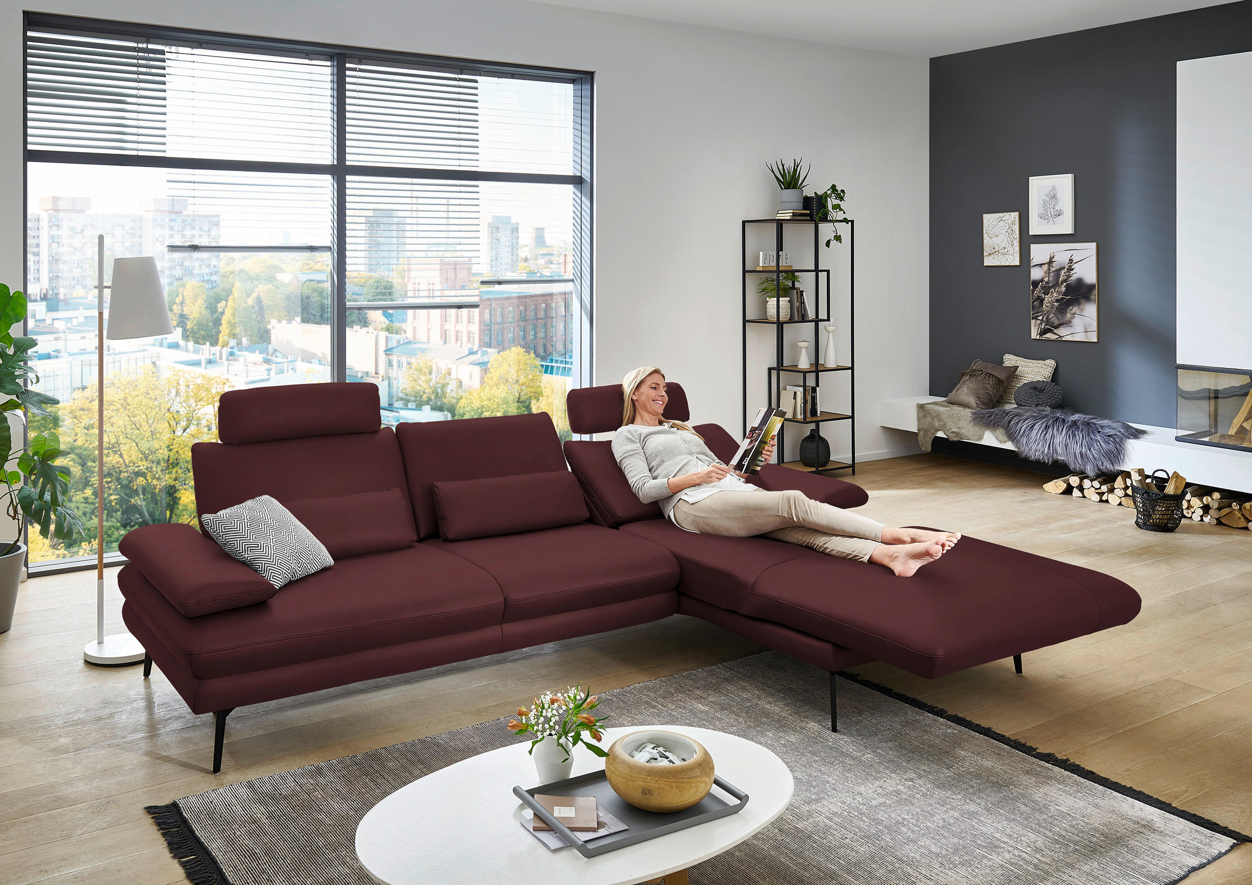 ECKSOFA in Echtleder Beere  - Beere/Schwarz, Design, Leder/Metall (310/180cm) - Dieter Knoll