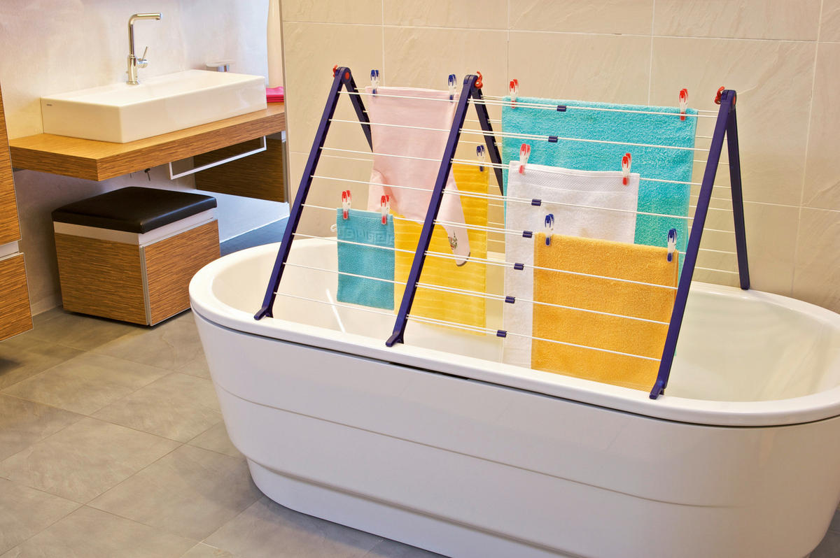 BADEWANNENTROCKNER Pegasus Bath 190 Ext. 96/68/70 cm  - Blau/Weiß, Basics, Kunststoff (96/68/70cm) - Leifheit