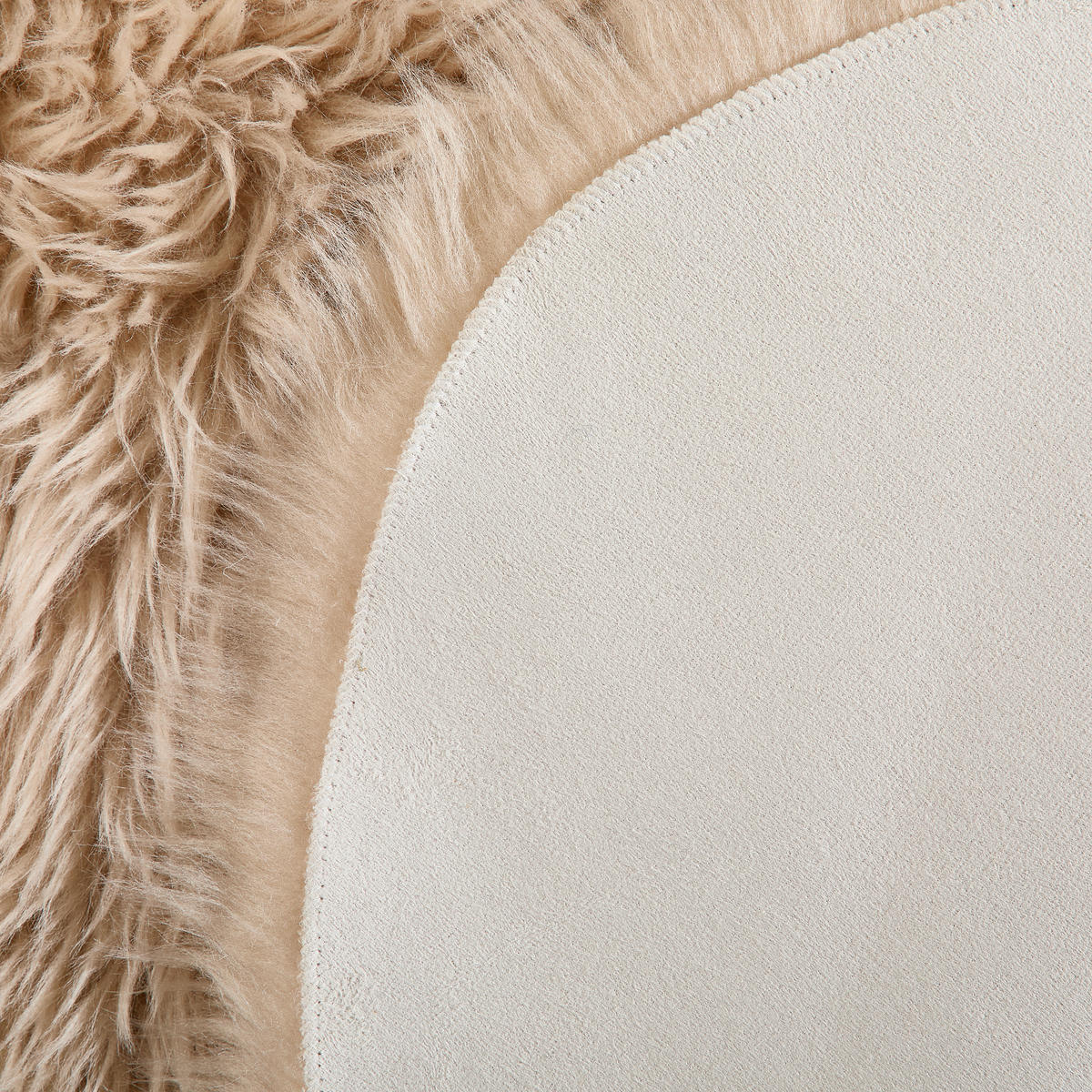 KUNSTFELL Sarah Double Beige Tierform  - Beige, Basics, Kunststoff/Textil (60cm) - Novel