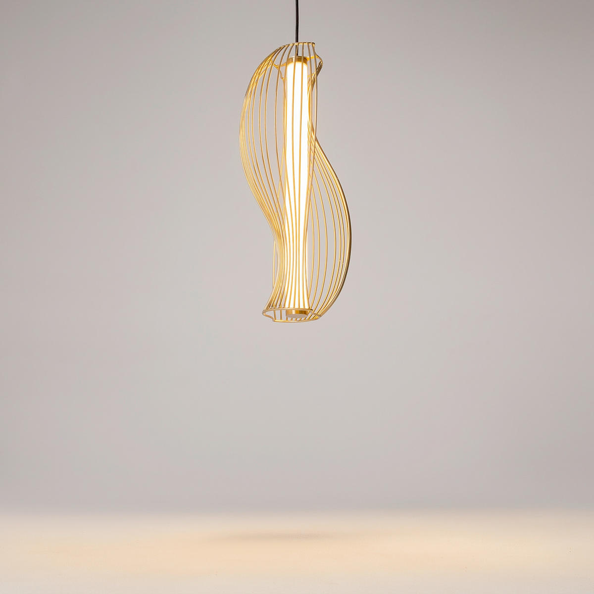 PENDELLEUCHTE Shadows of the past 21/352/17 cm  - Messingfarben, Design, Metall (21/352/17cm) - MAYTONI