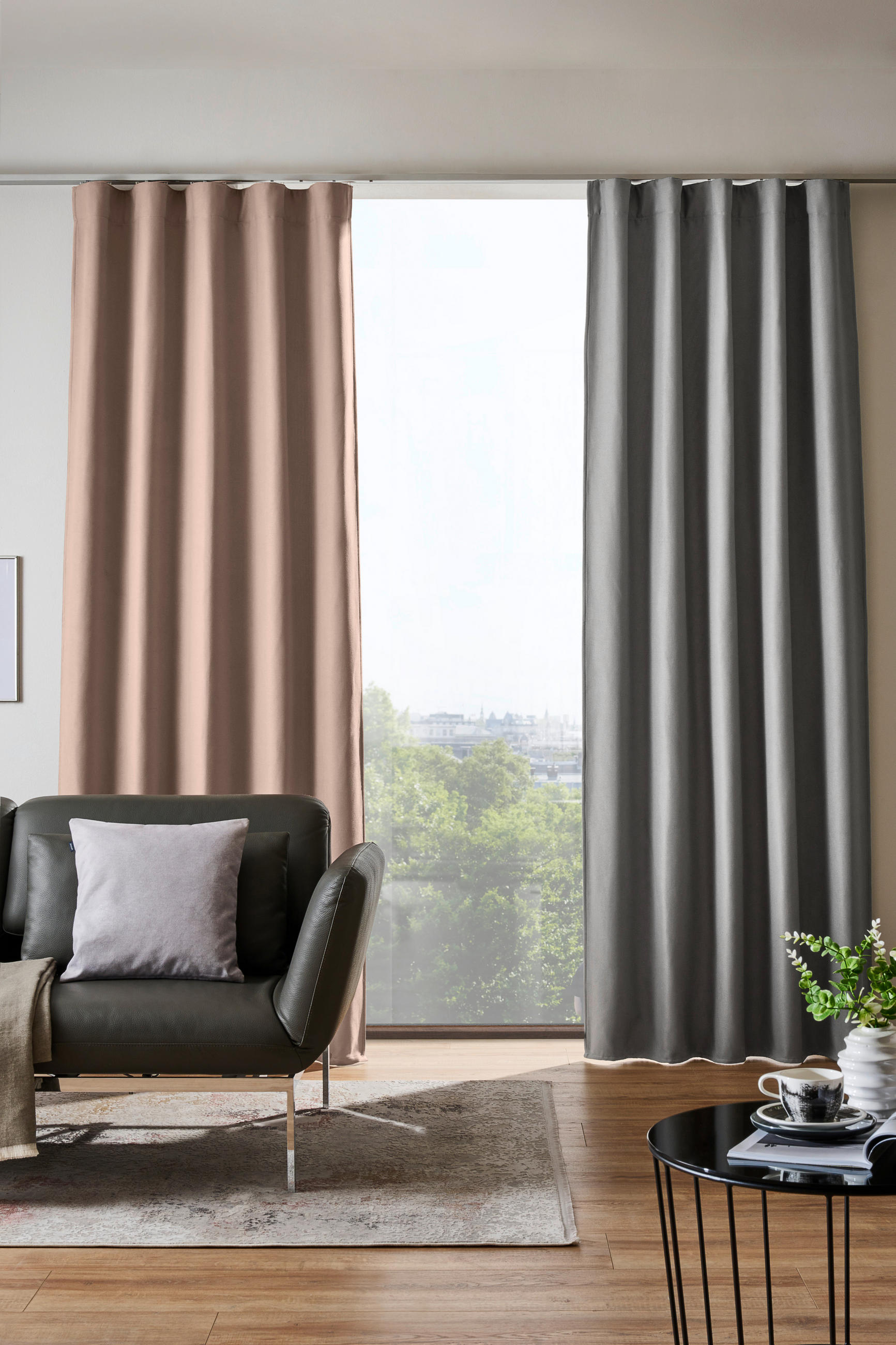 WÄRMESCHUTZVORHANG blickdicht  - Grau, KONVENTIONELL, Textil (135/245cm)