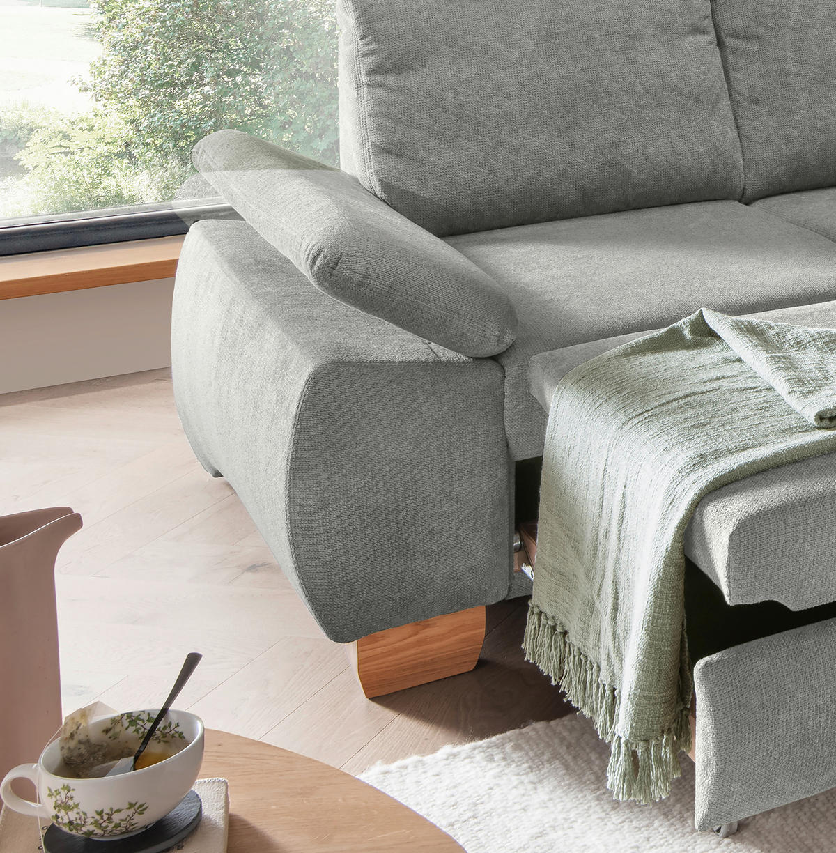 ECKSCHLAFSOFA in Chenille Grau  - Wildeiche/Grau, Modern, Holz/Textil (261/206cm) - Livetastic