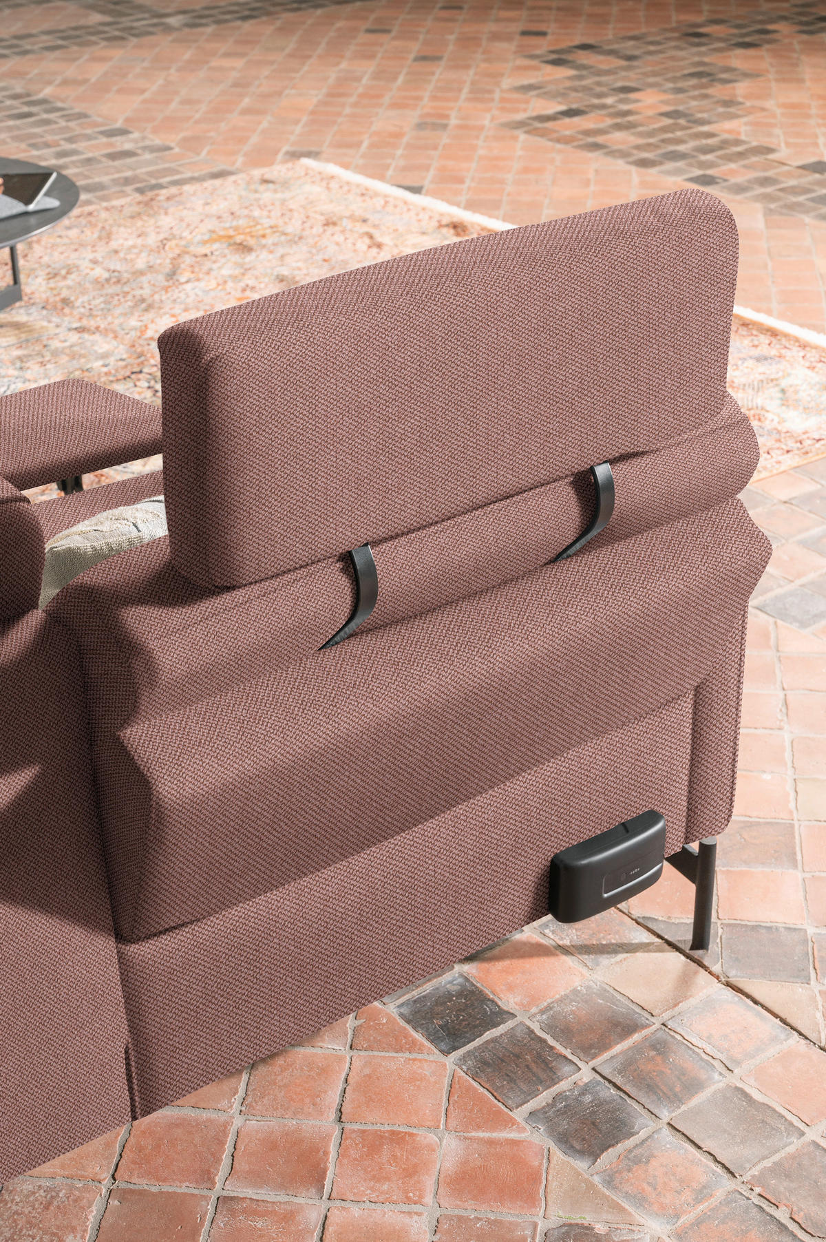 ECKSOFA in Flachgewebe, Struktur Hellrot  - Hellrot/Anthrazit, Design, Textil/Metall (254/230cm) - Johann Jakob