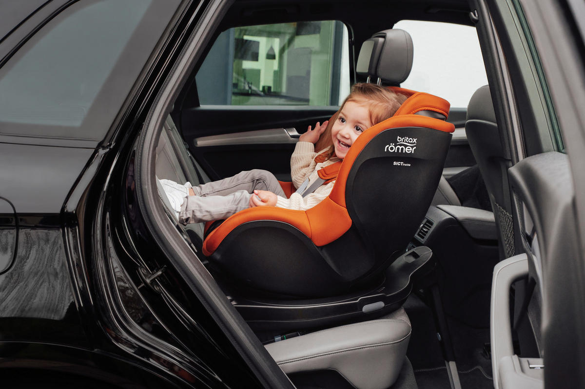 REBOARDER-KINDERSITZ DUALFIX 5Z  - Cognac, Basics, Textil (44/48/74cm) - Britax Römer