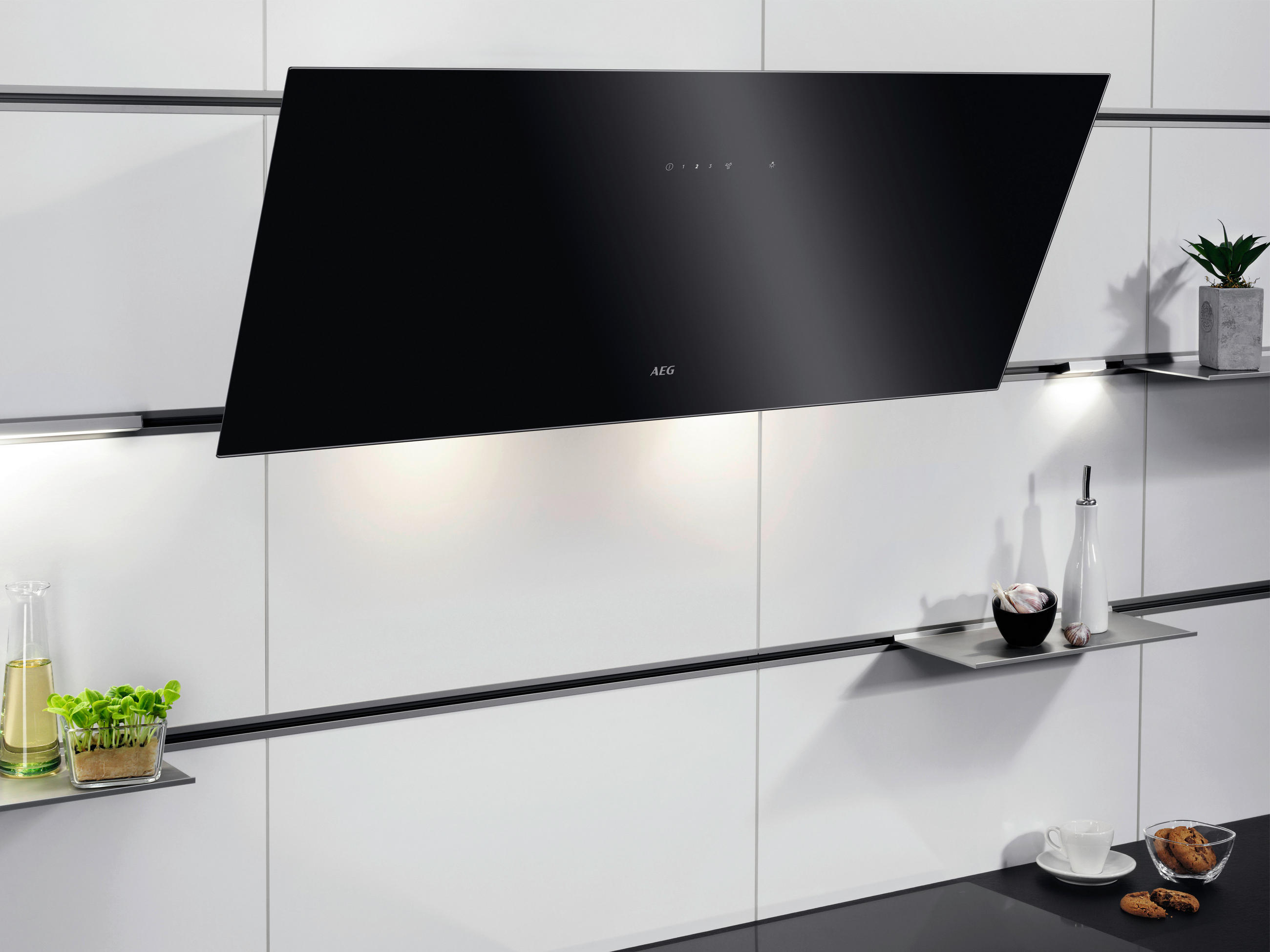 DUNSTABZUGSHAUBE DVK5961HB  - Schwarz, Basics, Glas/Metall (89,6/54,3-95,3/40cm) - AEG