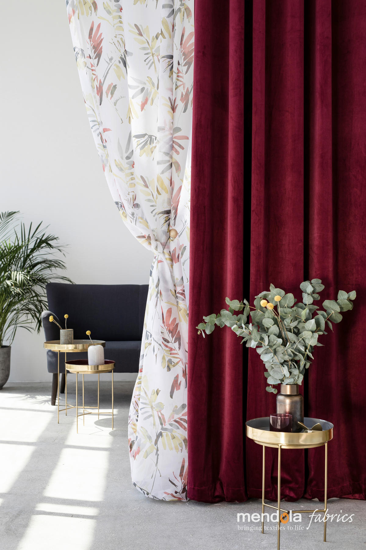 DRAPERIE CONFECȚIONATĂ black-out (nu permite trecerea luminii)  - Basics, textil (22/27.5/8cm)