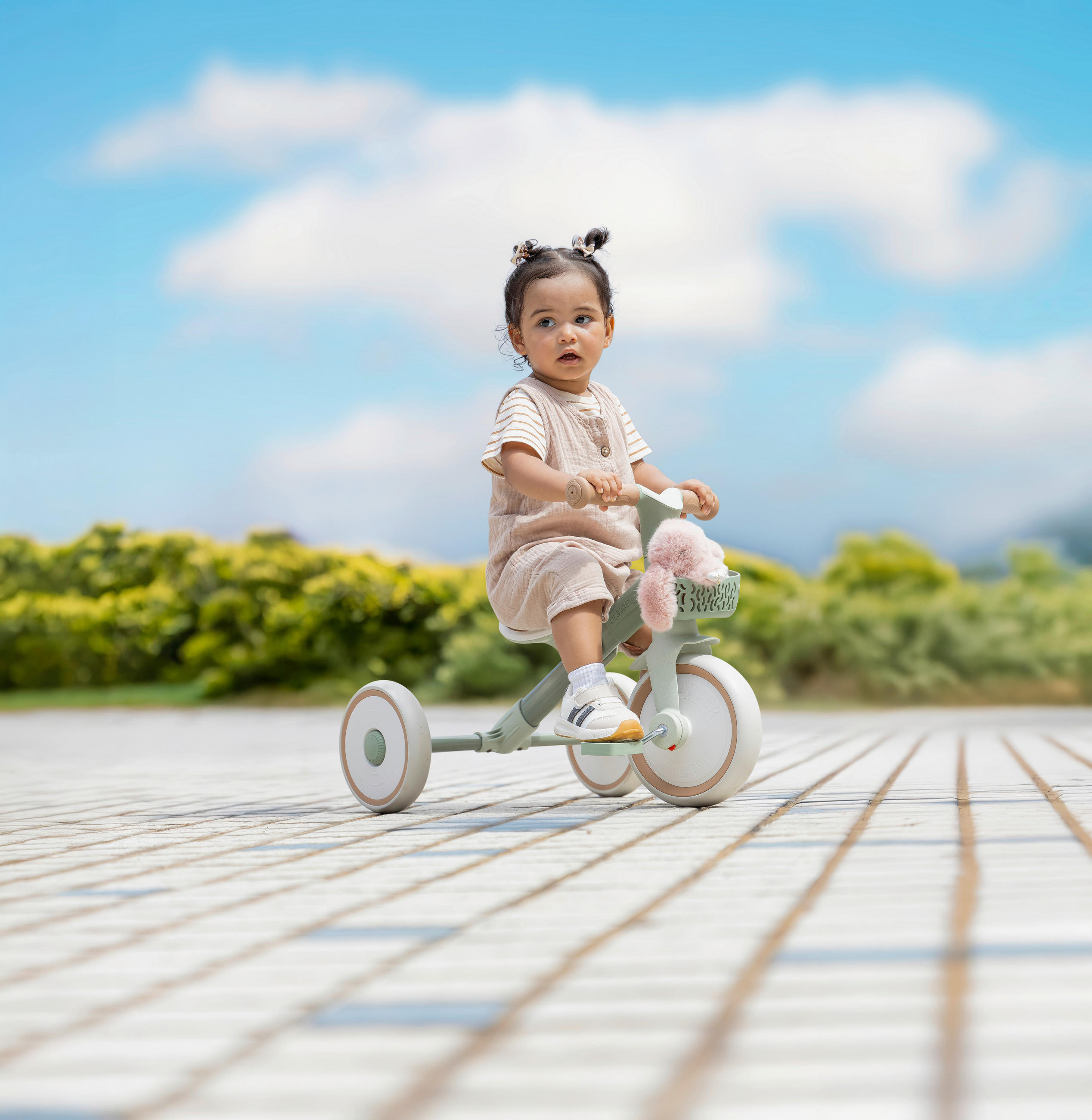 DREIRAD LEARNING TRIKE 2in1 PLUS ECO  - Salbeigrün, Basics, Kunststoff (58.9/41.0/42.7cm) - GLOBBER