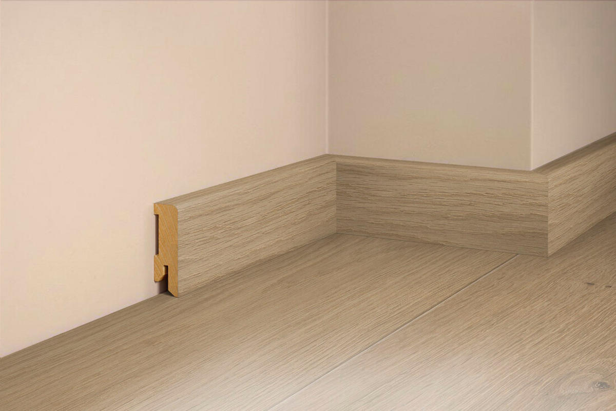SOCKELLEISTE, Eiche Crema Pur  - Basics, Holz (250/5/1,6cm) - Tilo