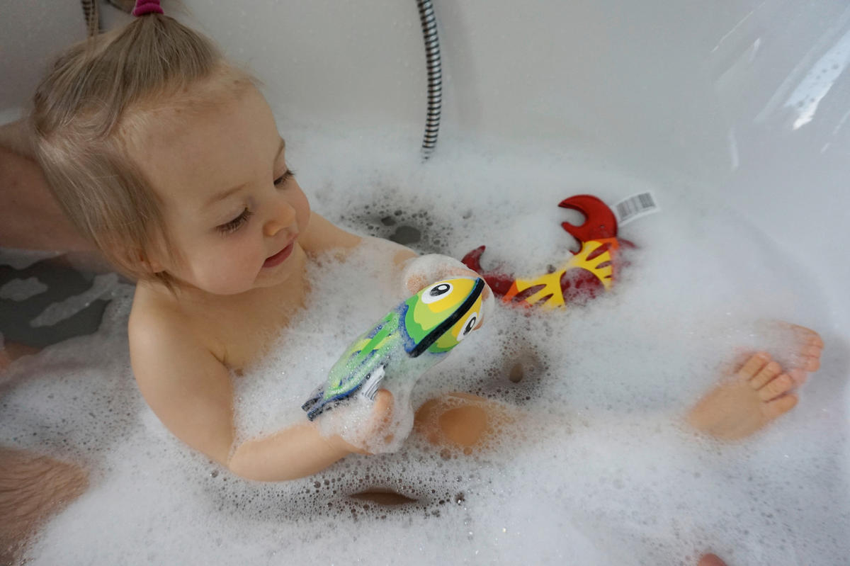 SCHWIMMTIER - Blau/Lila, Basics, Textil (14/14cm)