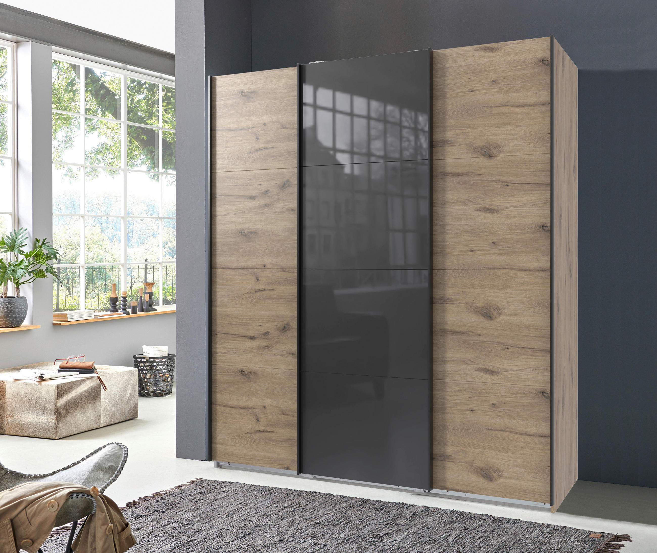 SCHWEBETÜRENSCHRANK  in Grau, Eichefarben  - Eichefarben/Schwarz, KONVENTIONELL, Glas/Holzwerkstoff (180/208/64cm) - Carryhome