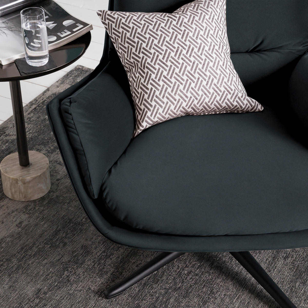 SESSEL in Samt Dunkelgrün  - Dunkelgrün/Schwarz, Design, Textil/Metall (83/94/97cm) - home24