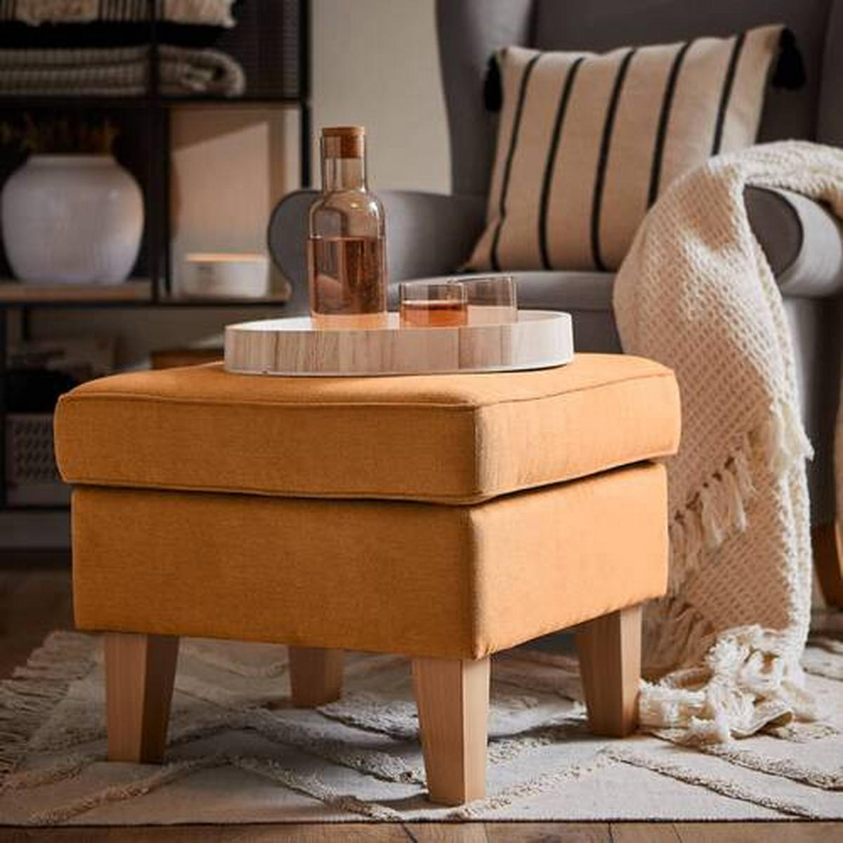 HOCKER in Textil Orange  - Eichefarben/Orange, Design, Holz/Textil (55/44/55cm) - MID.YOU