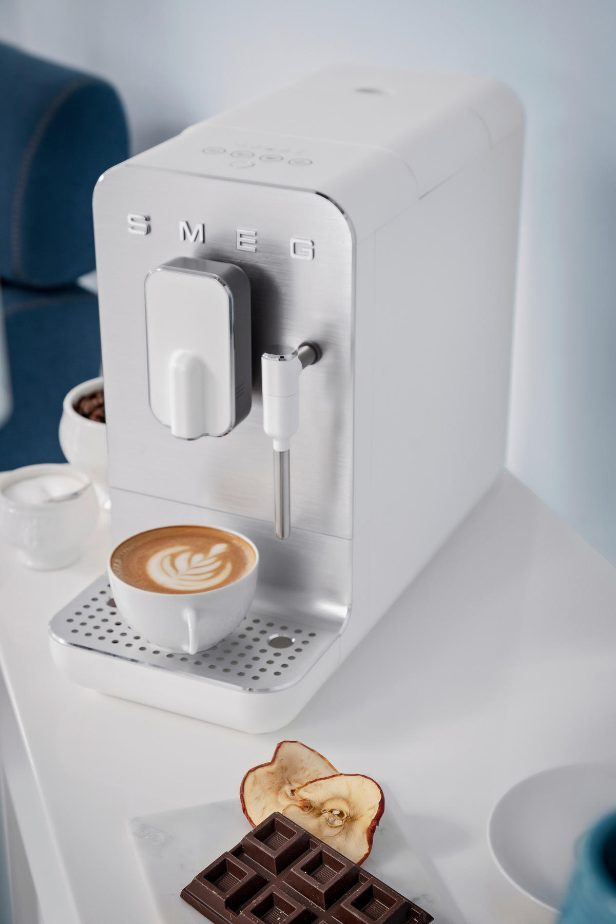 KAFFEEVOLLAUTOMAT 50'S STYLE  - Weiss/Edelstahlfarben, Basics, Kunststoff/Metall (18/33,6/43,3cm) - SMEG