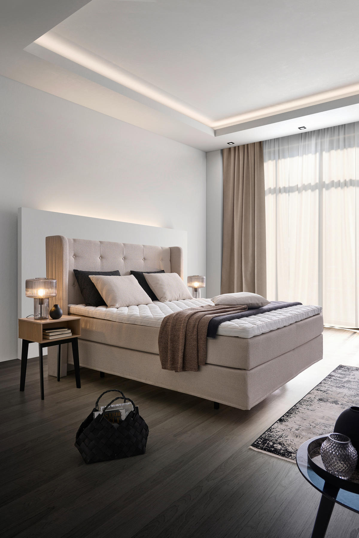 BOXSPRINGBETT 180/200 cm  in Beige  - Beige/Schwarz, KONVENTIONELL, Holz/Textil (180/200cm) - Jensen