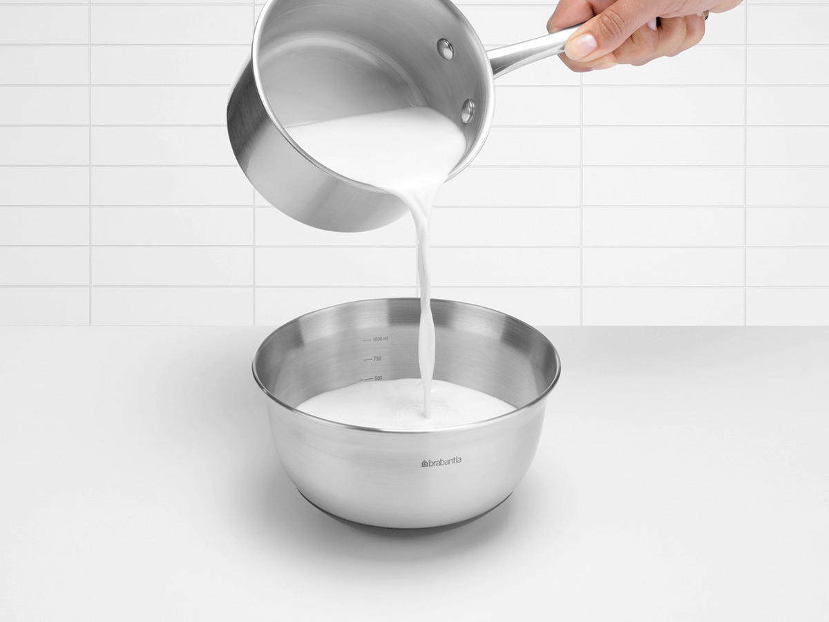 POSODA ZA MEŠANJE - Basics, kovina (17,4/9,1/17,4cm) - Brabantia