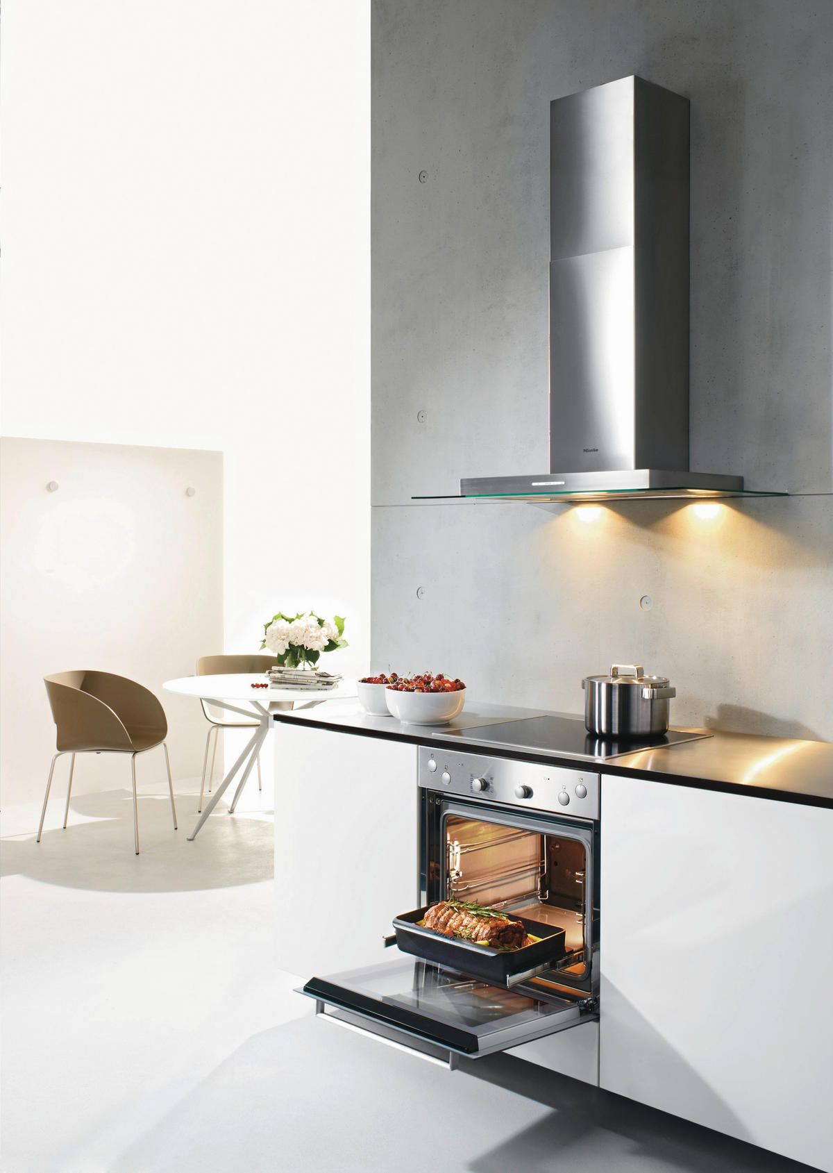 EINBAUBACKOFEN H 7364 BP  - Edelstahlfarben, Basics, Glas/Metall (59,5/59,6/56,9cm) - Miele