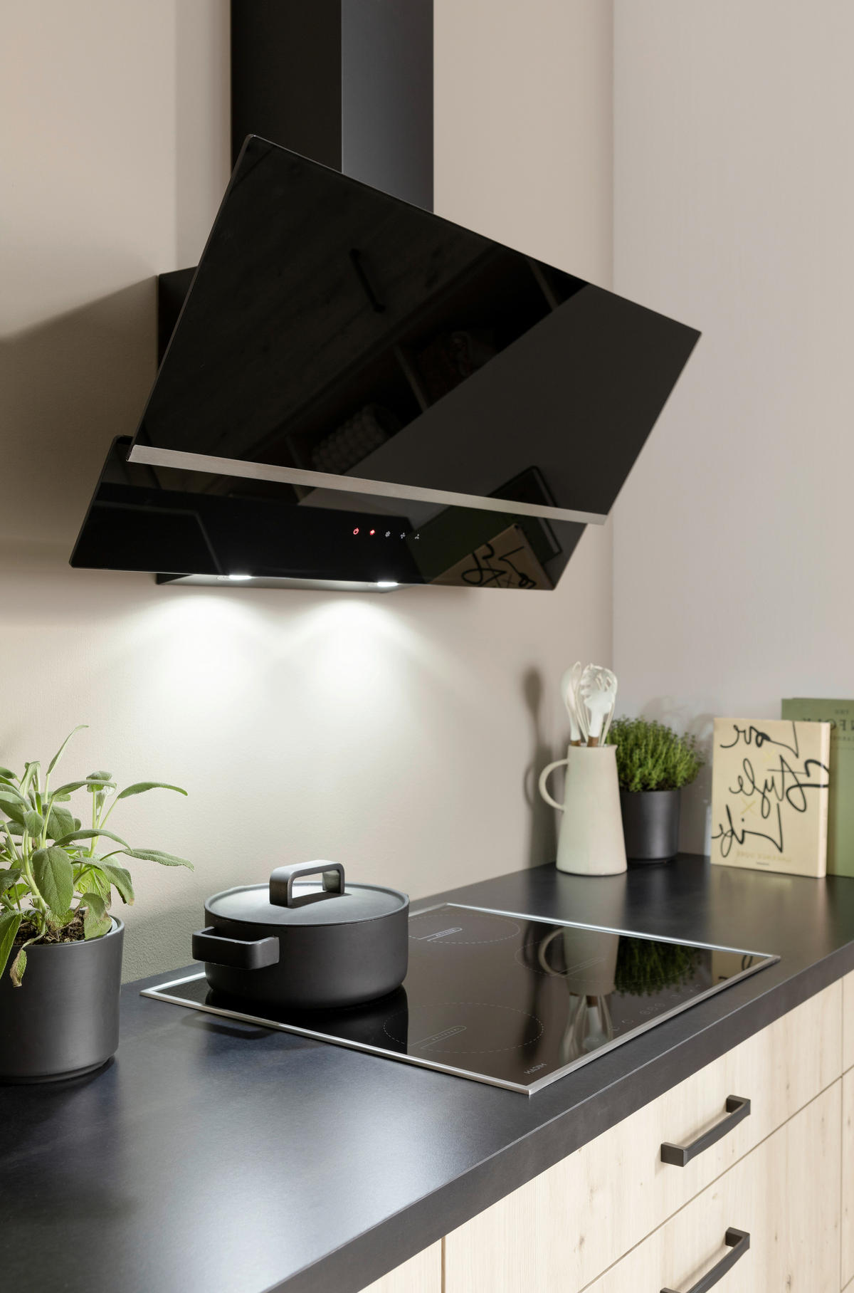 ECKKÜCHE 420/215 cm  in Schwarz, Eichefarben  - Eichefarben/Anthrazit, Basics, Holzwerkstoff/Metall (420/215cm) - Venda