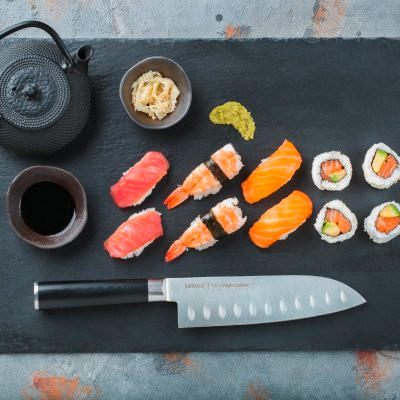 SANTOKU NOŽ - boja nerđajućeg čelika/crna, Osnovno, metal/pločasti materijal (30,5cm) - Samura