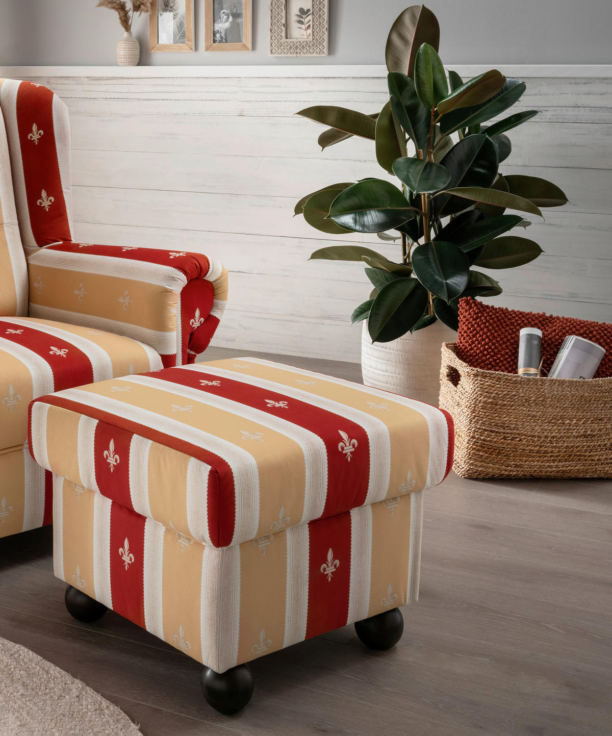 HOCKER in Textil Rot  - Wengefarben/Rot, KONVENTIONELL, Holz/Textil (56/46/56cm) - Livetastic