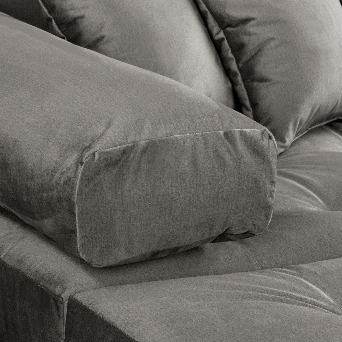 ECKSOFA Naomi Dunkelgrau Velours Rückenkissen  - Dunkelgrau/Schwarz, Design, Kunststoff/Textil (243/284cm) - P & B