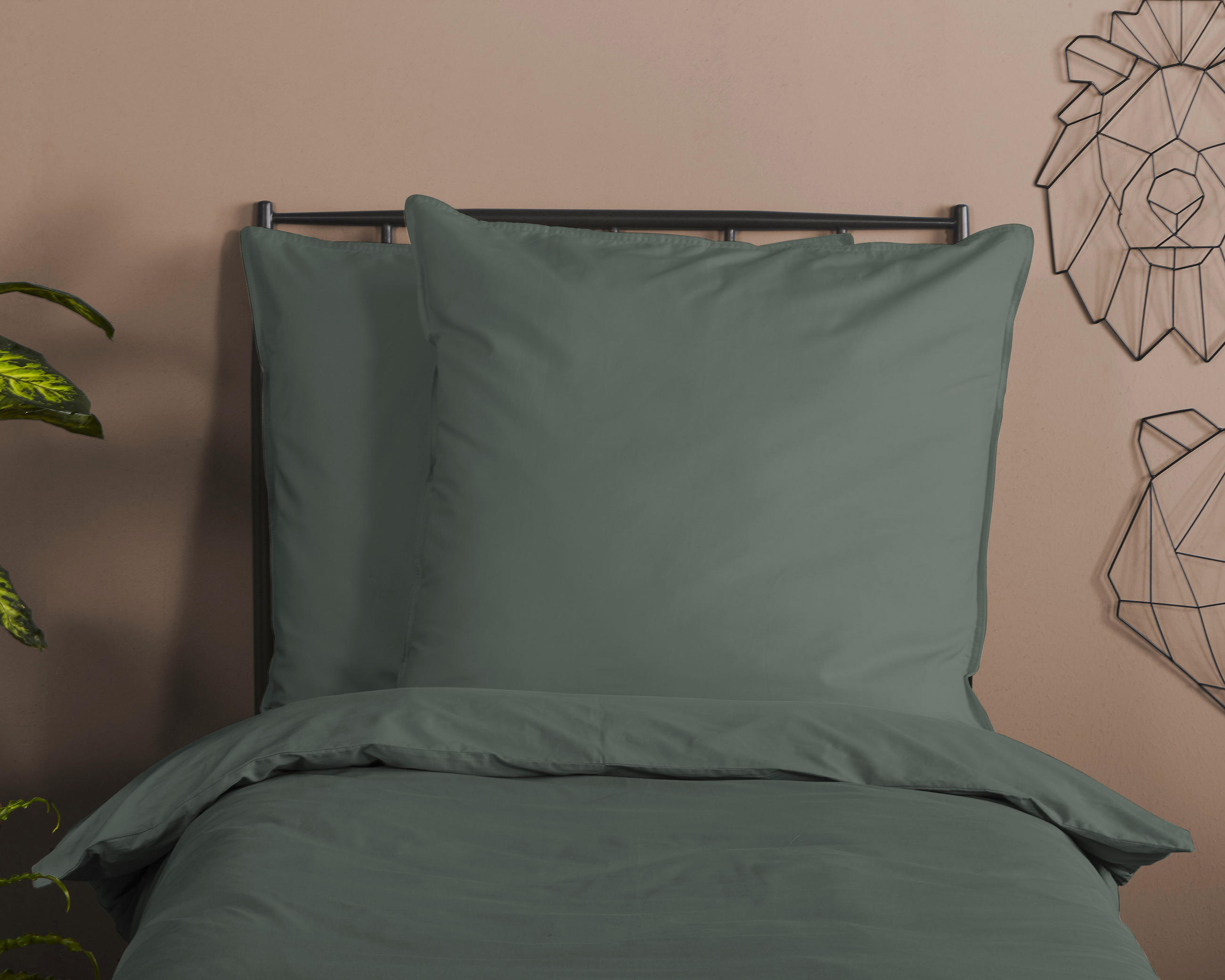 BETTWÄSCHE Uni Dark Olive Satin 135/200 cm  - Olivgrün, Basics, Textil (135/200cm)
