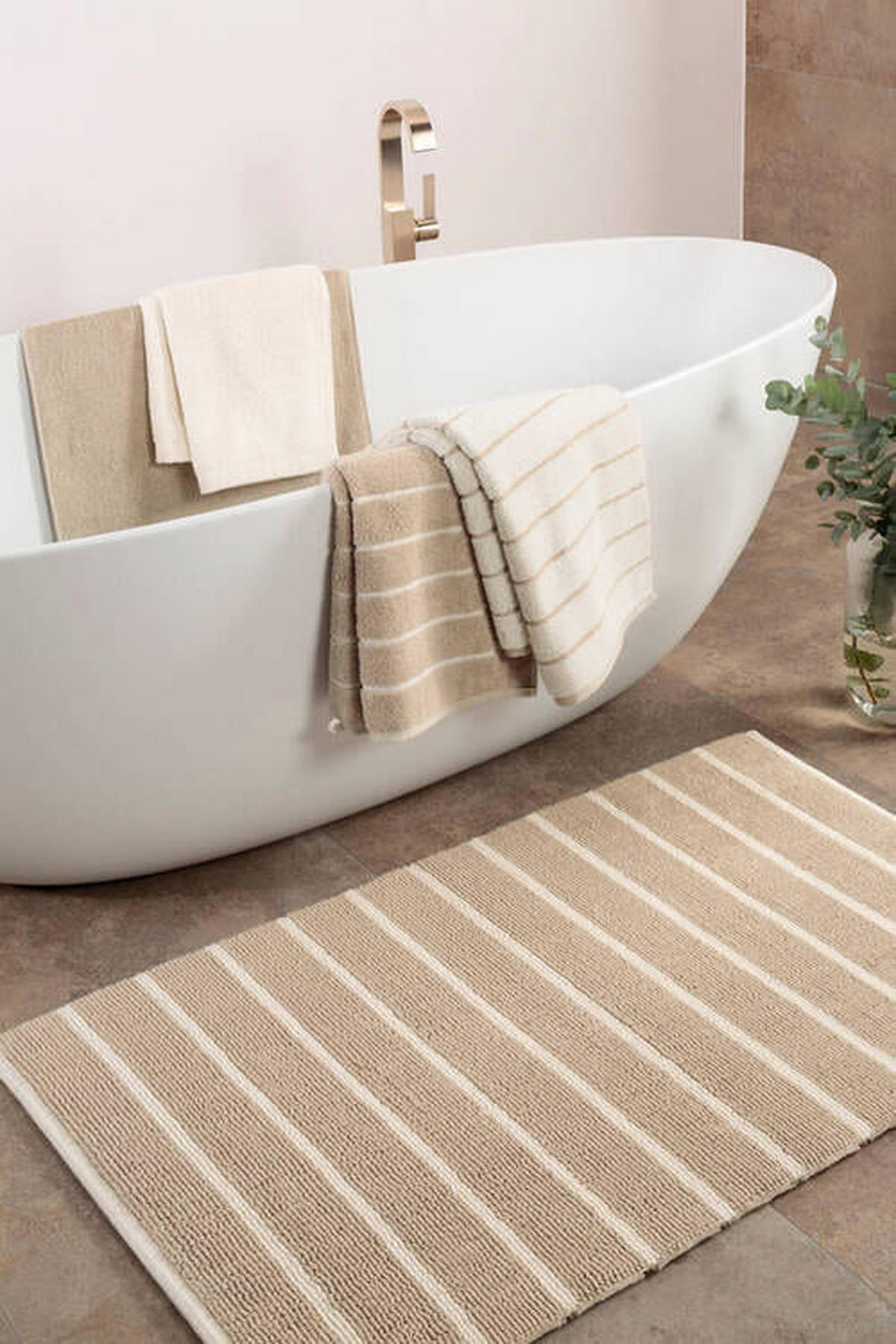 KOBERČEK DO KÚPEĽNE, 60/100 cm - béžová, Basics, textil (60/100cm) - Cawoe