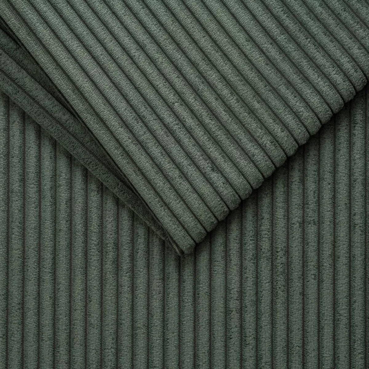 ECKSOFA in Cord Waldgrün  - Waldgrün/Silberfarben, Design, Textil/Metall (167/250cm) - Xora