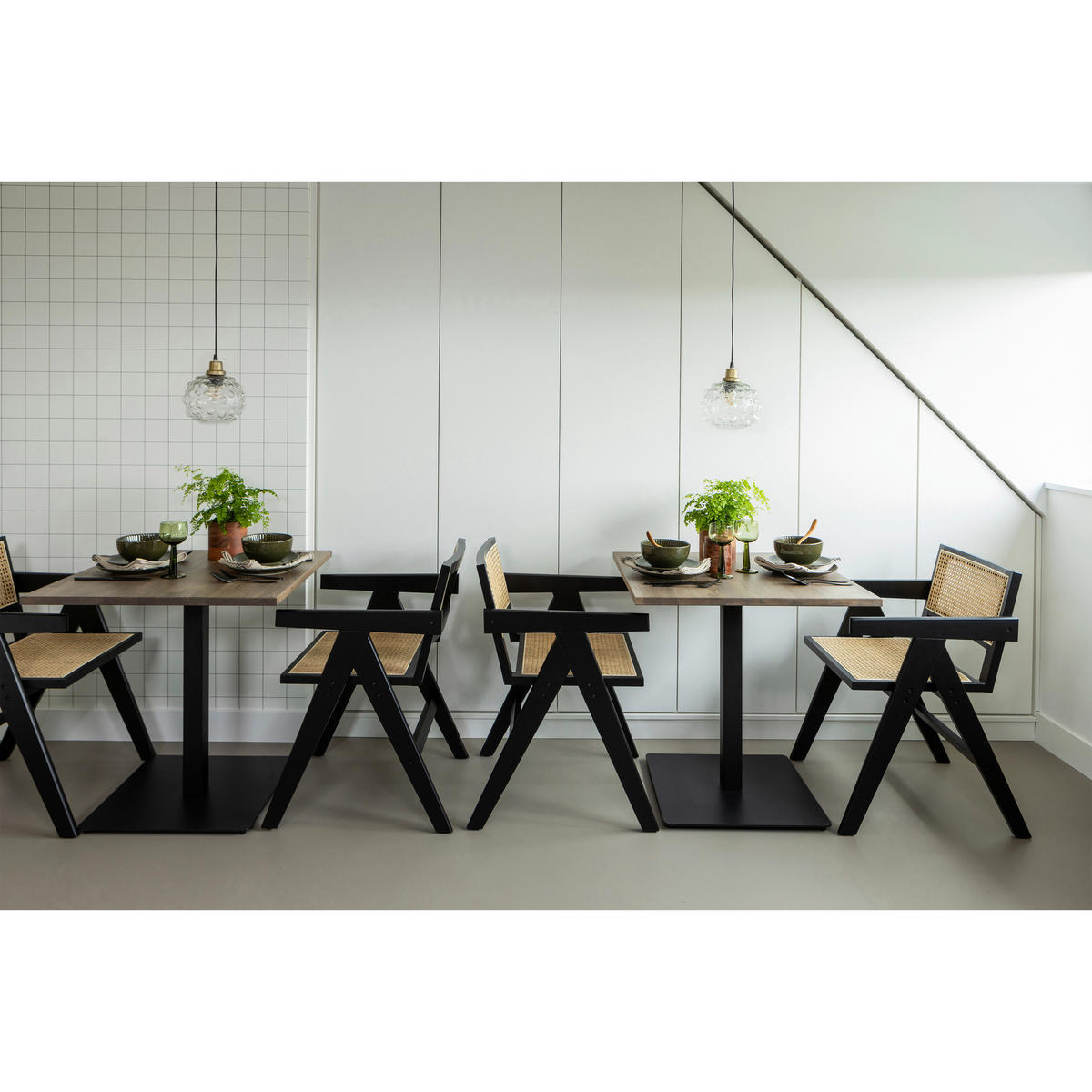 ARMLEHNSTUHL  in  - Schwarz/Naturfarben, Design, Holz (54/80/54cm) - Livetastic