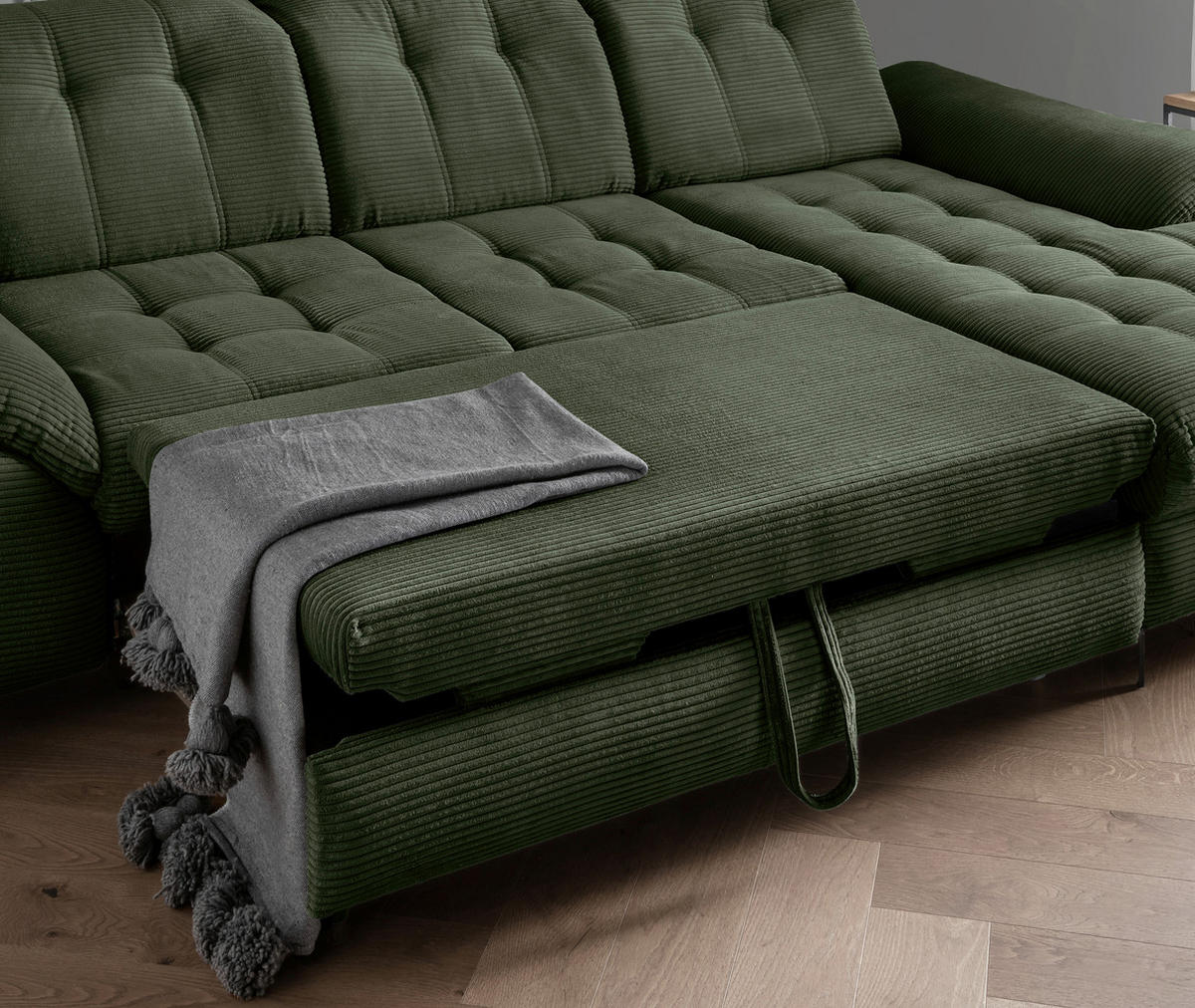 ECKSCHLAFSOFA in Cord Dunkelgrün  - Dunkelgrün/Schwarz, Modern, Textil/Metall (273/189cm) - Livetastic