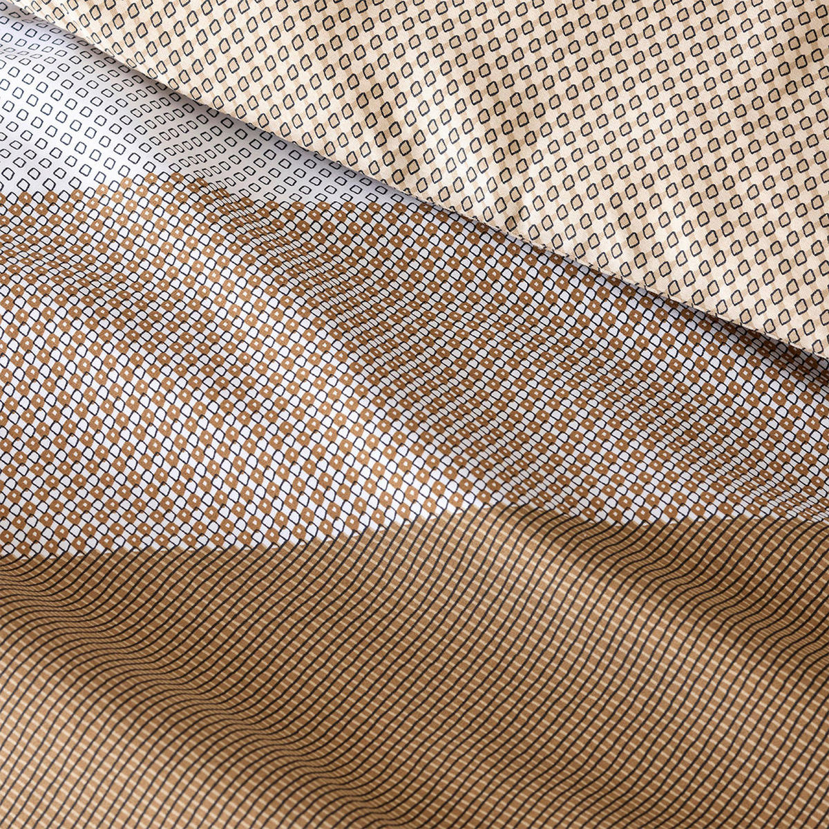 POSTEĽNÁ BIELIZEŇ - sivá, Design, textil (140/200cm) - Hugo Boss