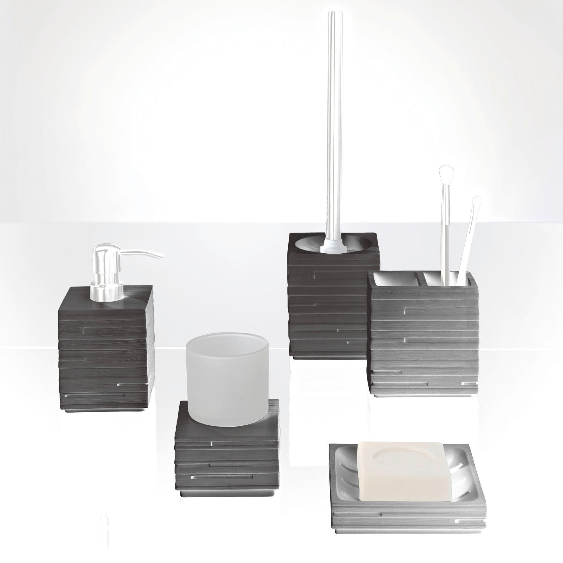 GARNITURĂ DE PERIE PENTRU WC in metal  plastic   - culoare crom/negru, Basics, plastic/metal (9,5/38,5/9,5cm) - Sadena